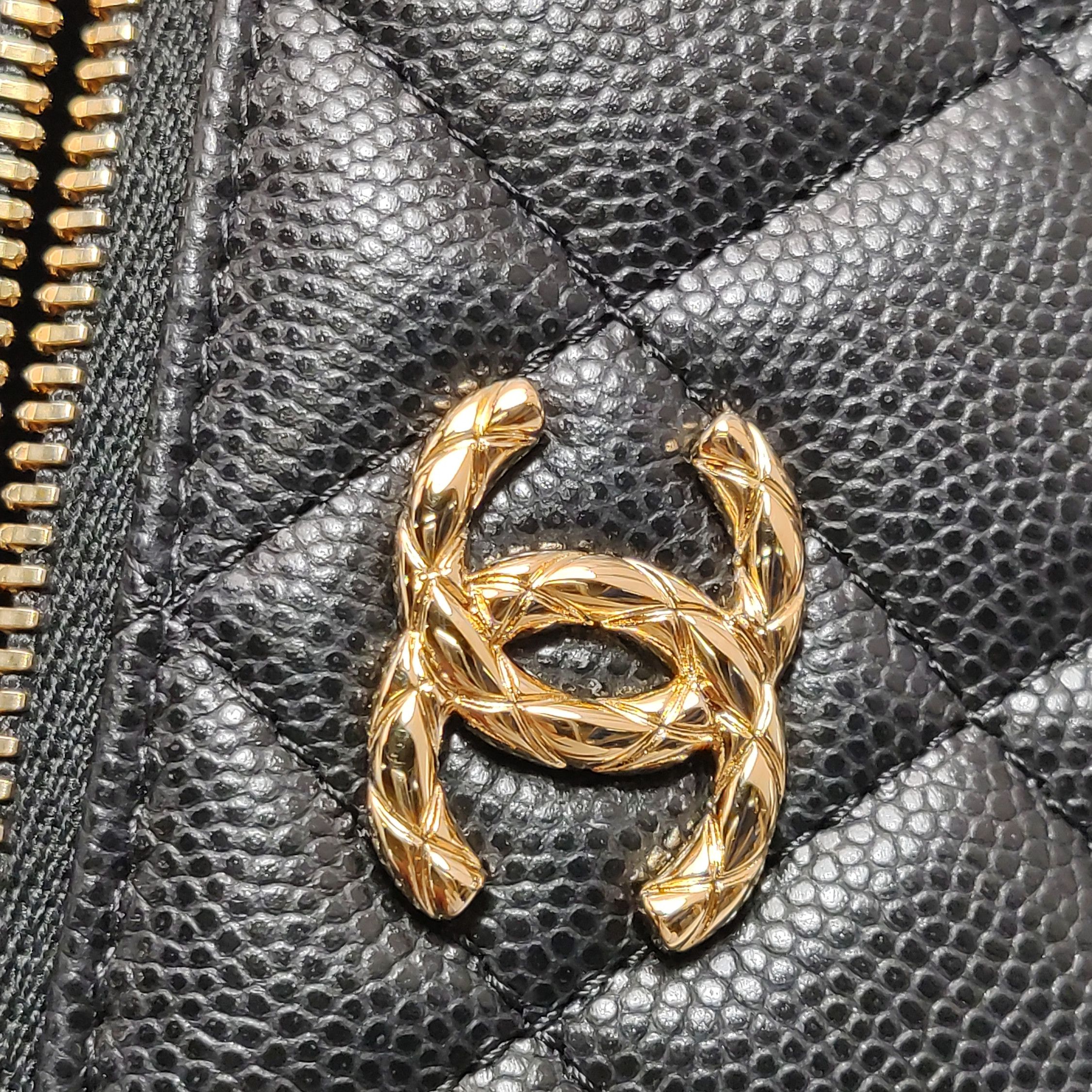 Chanel Chanel Women os Shoulder Bags Size ONE SIZE - 11 Thumbnail
