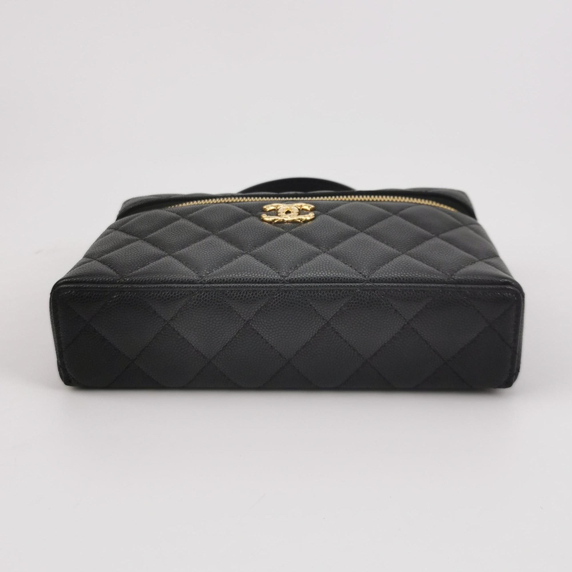 Chanel Chanel Women os Shoulder Bags Size ONE SIZE - 6 Thumbnail