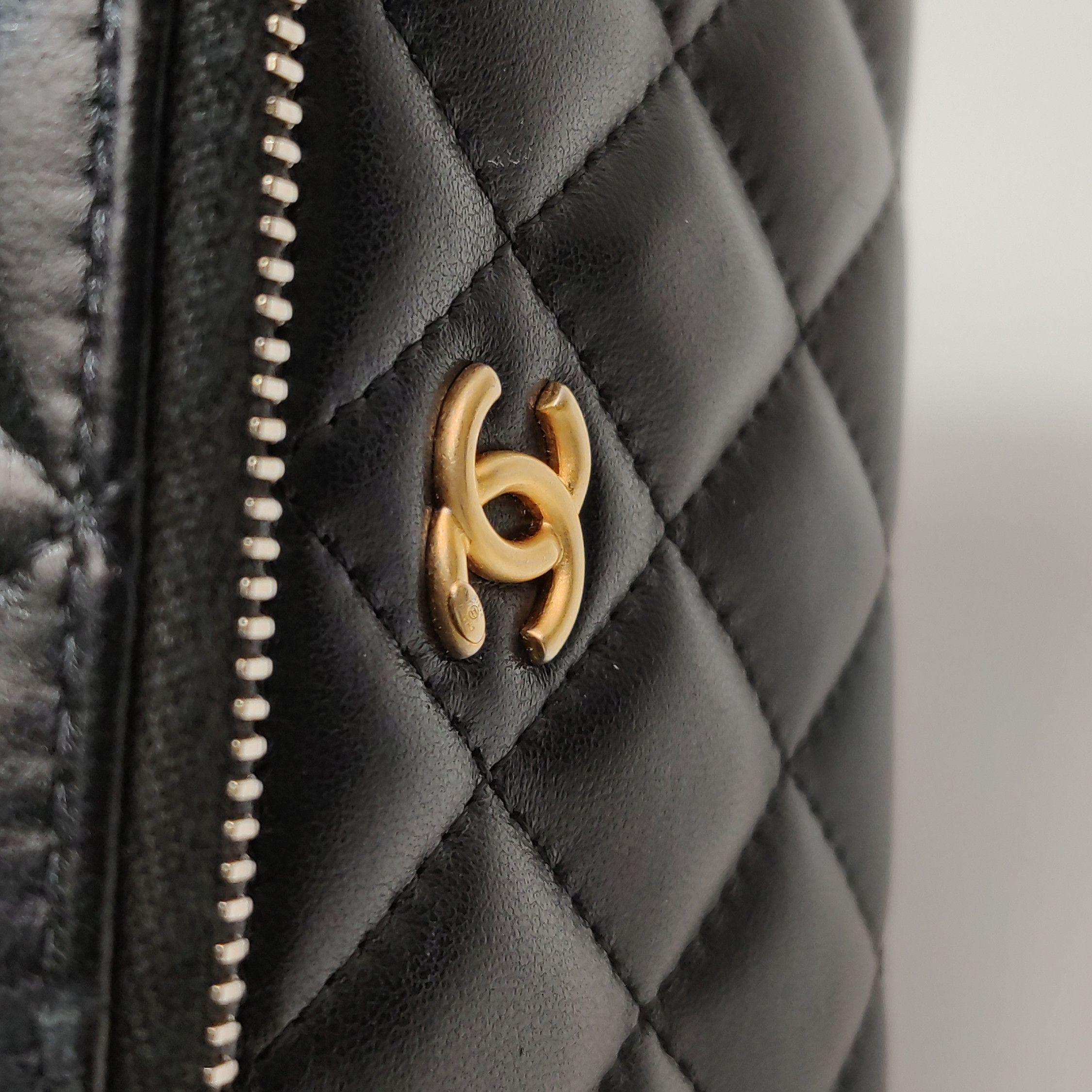 Chanel Chanel Women os Shoulder Bags Size ONE SIZE - 16 Thumbnail