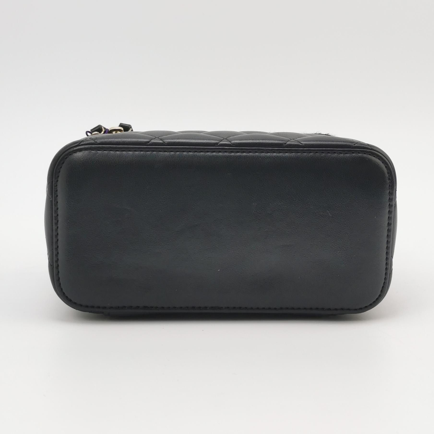 Chanel Chanel Women os Shoulder Bags Size ONE SIZE - 6 Thumbnail