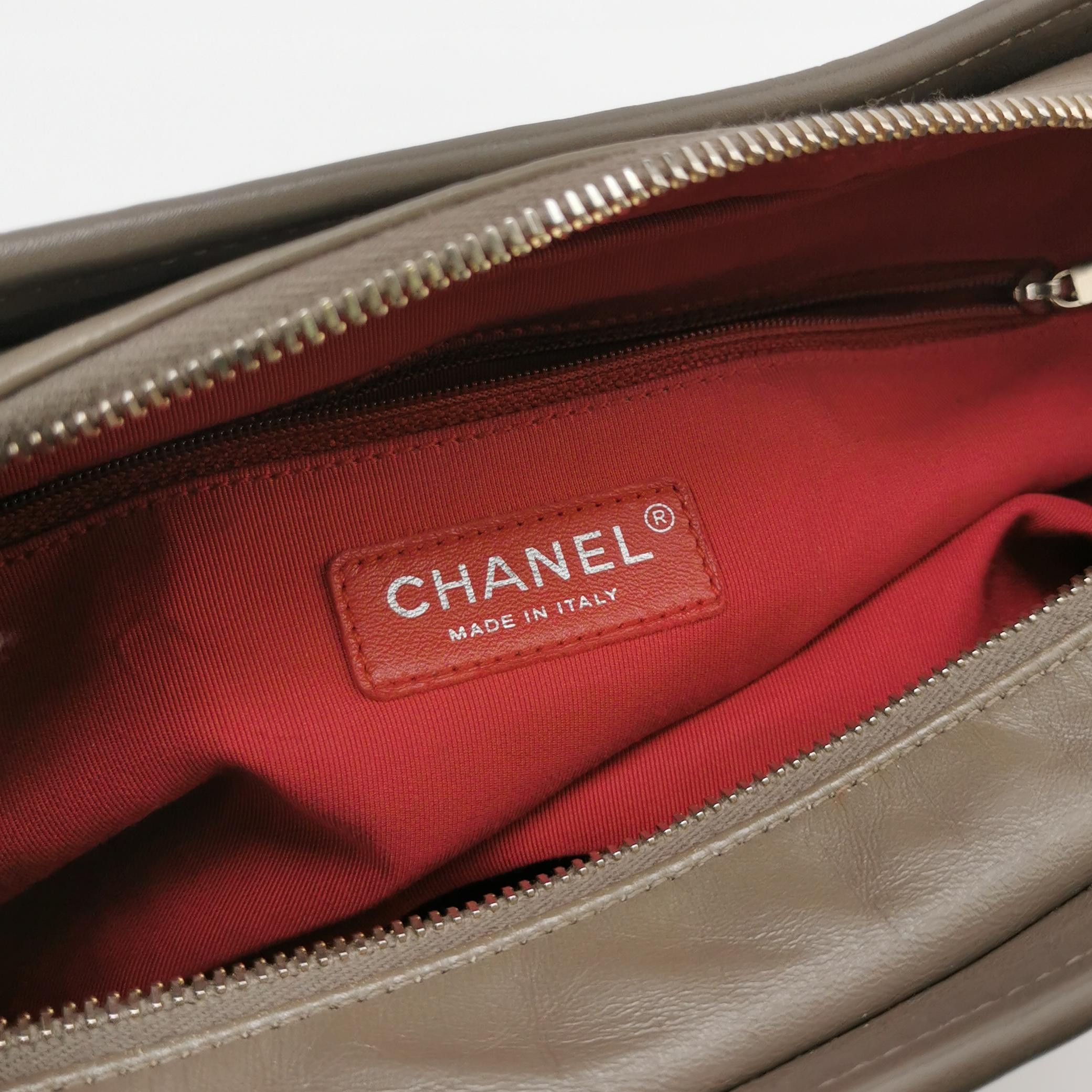 Chanel Chanel Women os Shoulder Bags Size ONE SIZE - 8 Thumbnail