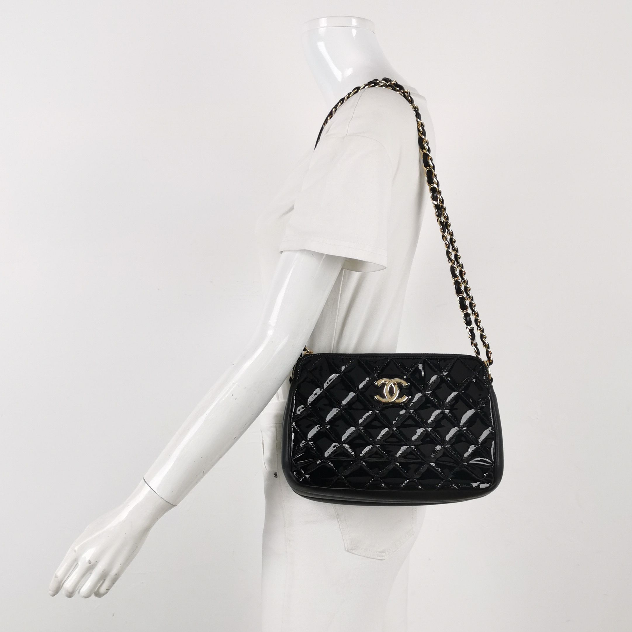 Chanel Chanel Women os Shoulder Bags Size ONE SIZE - 2 Thumbnail