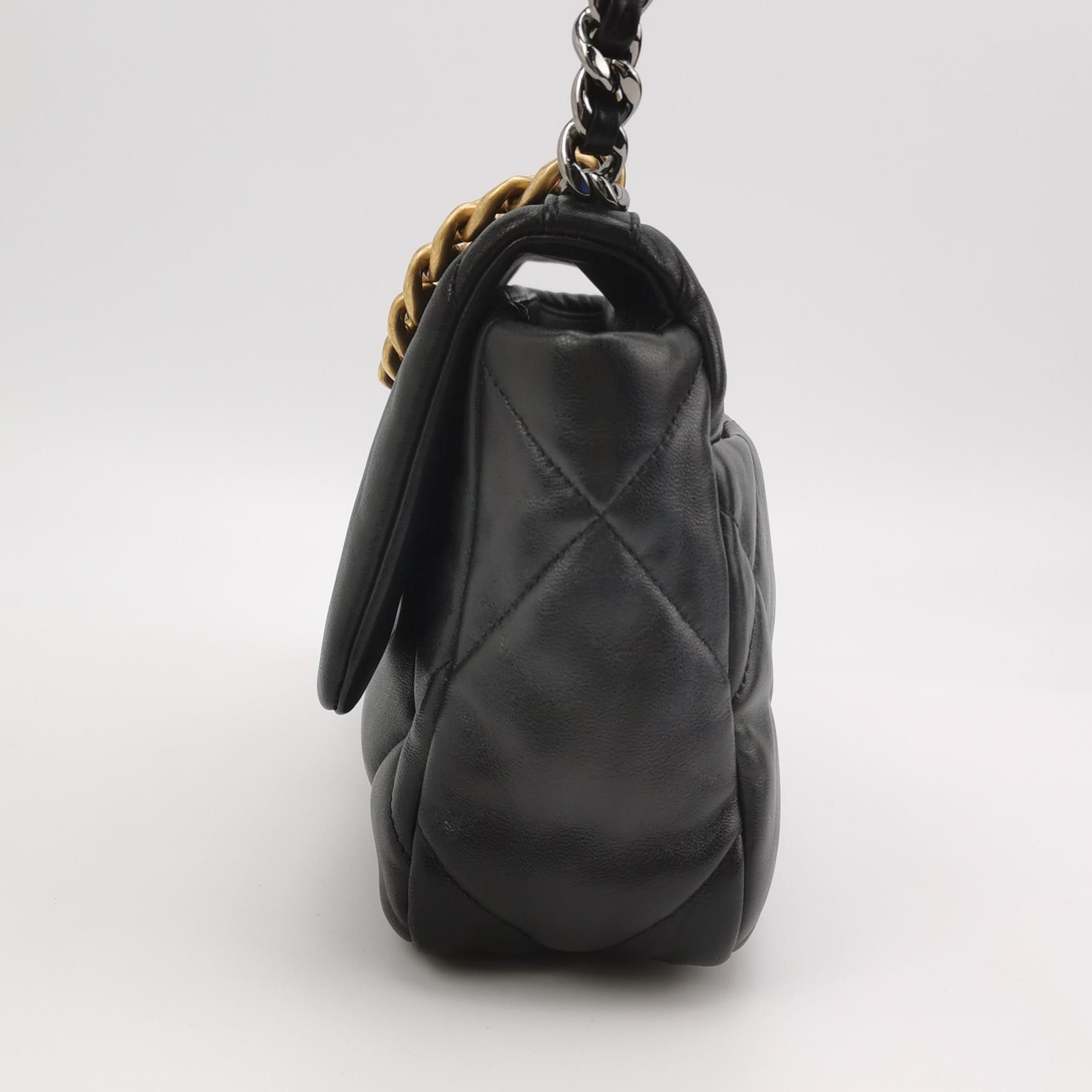 Chanel Chanel Women os Shoulder Bags Size ONE SIZE - 3 Thumbnail
