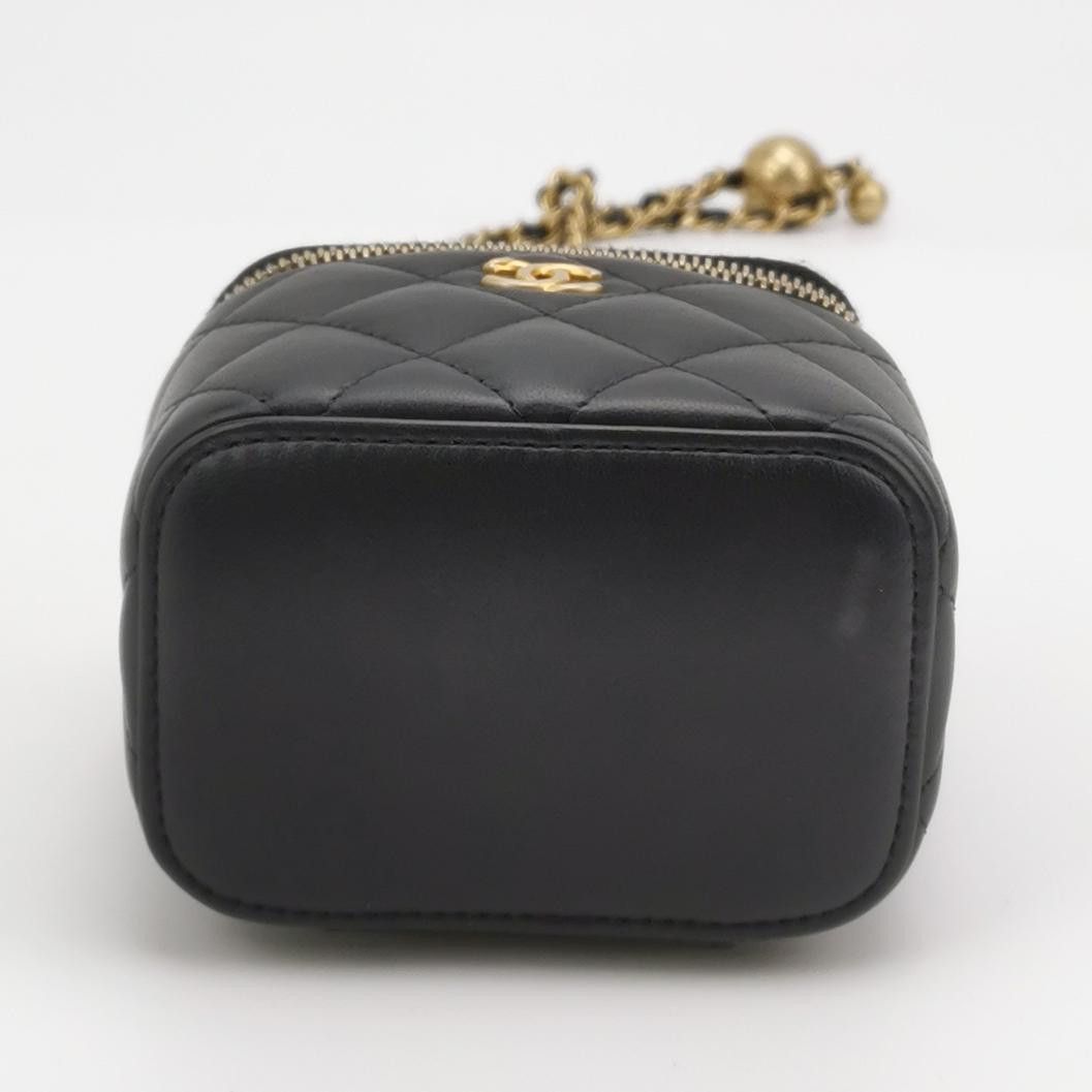 Chanel Chanel Women os Crossbody Bags Size ONE SIZE - 6 Thumbnail