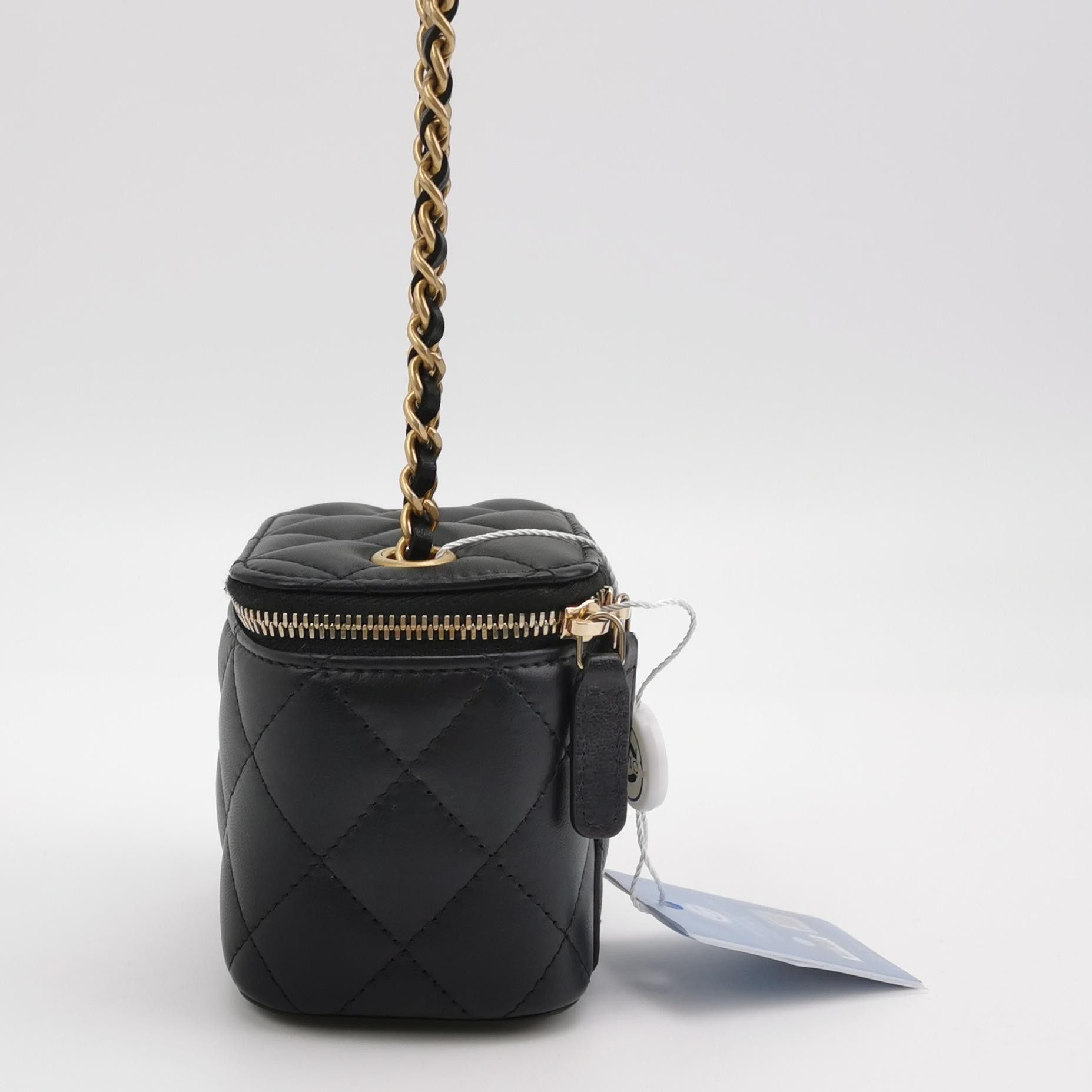 Chanel Chanel Women os Crossbody Bags Size ONE SIZE - 3 Thumbnail