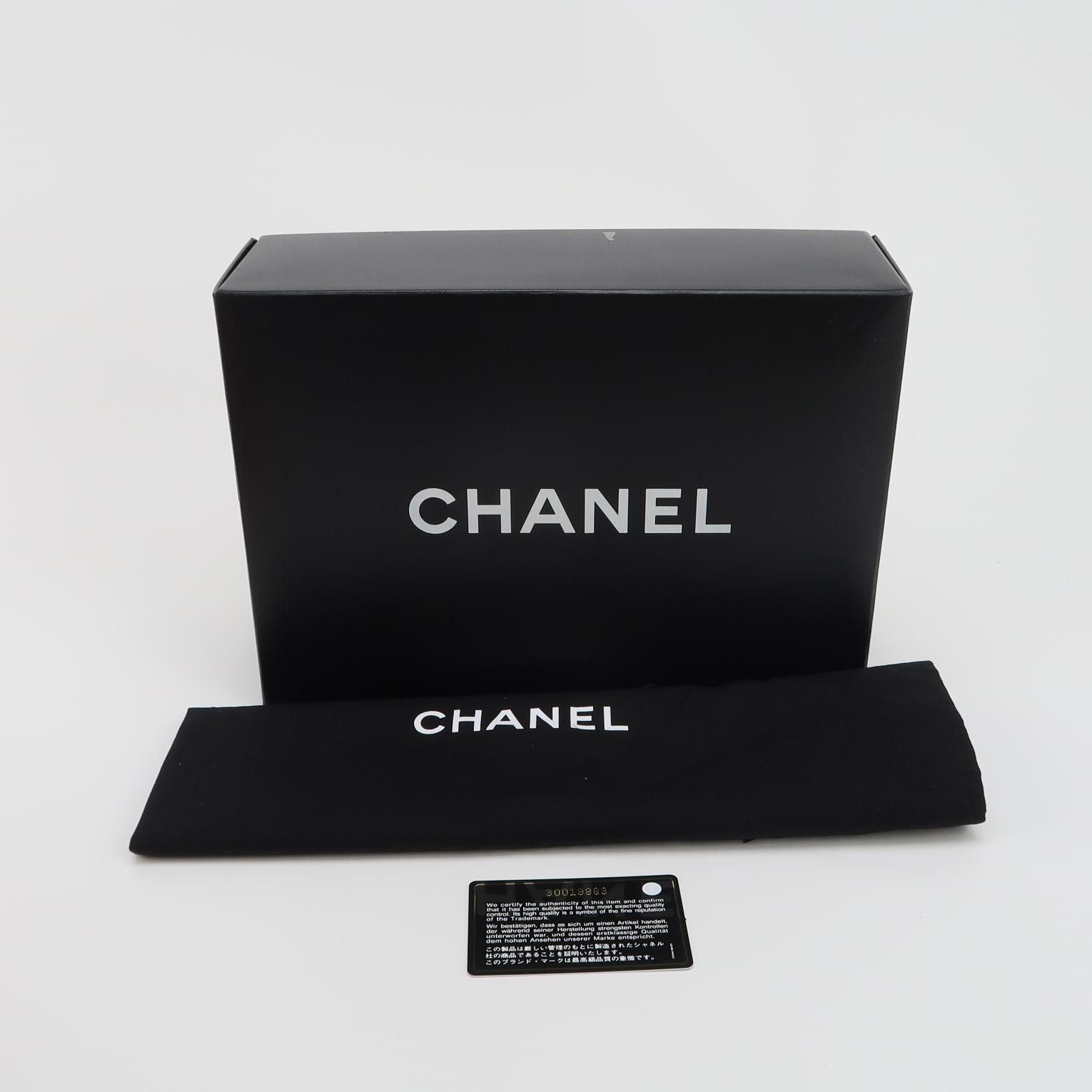 Chanel Chanel Women os Shoulder Bags Size ONE SIZE - 9 Thumbnail