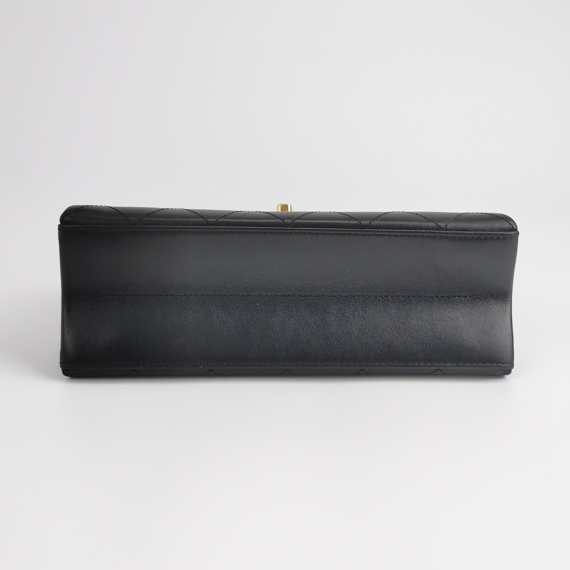 Chanel Chanel Women os Shoulder Bags Size ONE SIZE - 6 Thumbnail