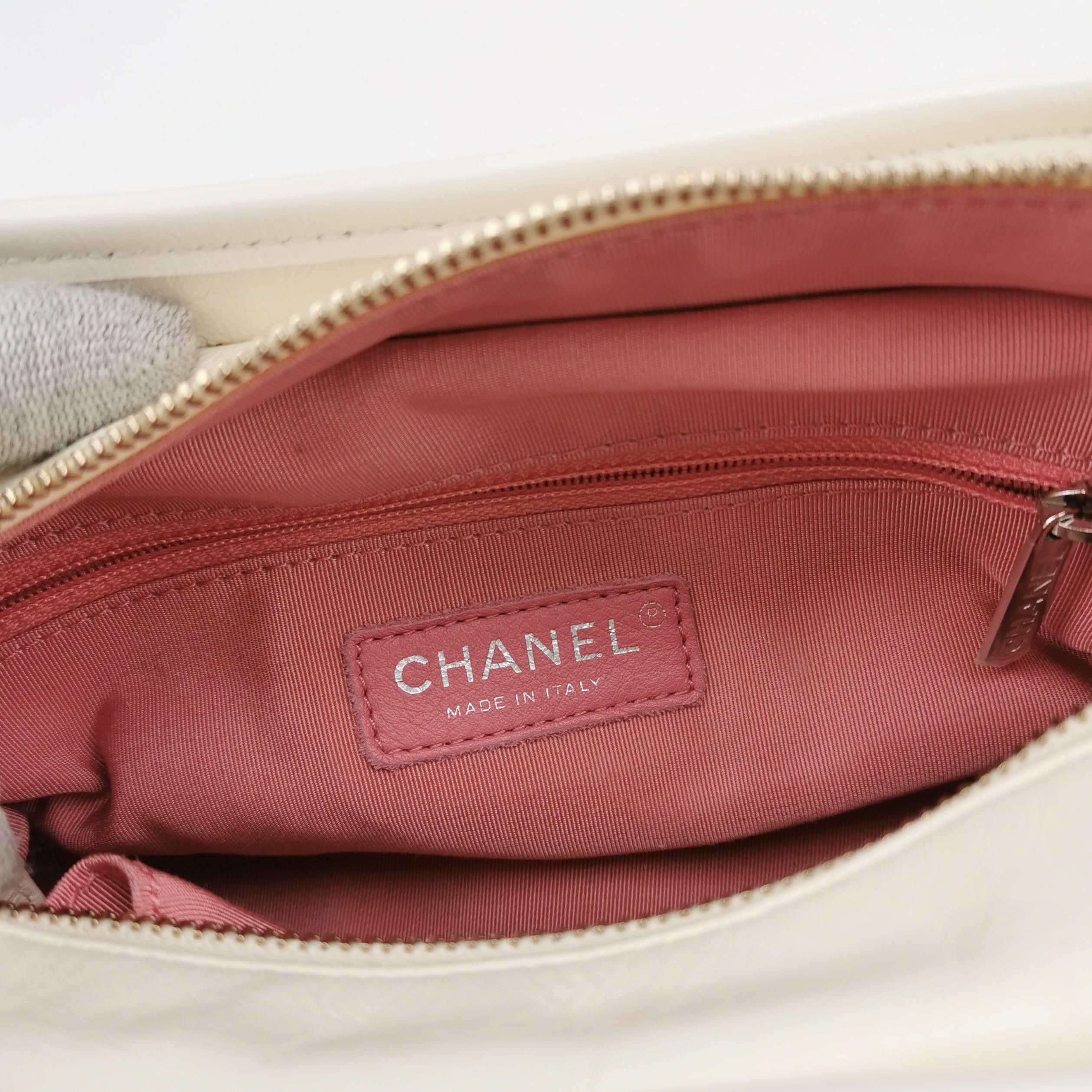 Chanel Chanel Women os Shoulder Bags Size ONE SIZE - 8 Thumbnail
