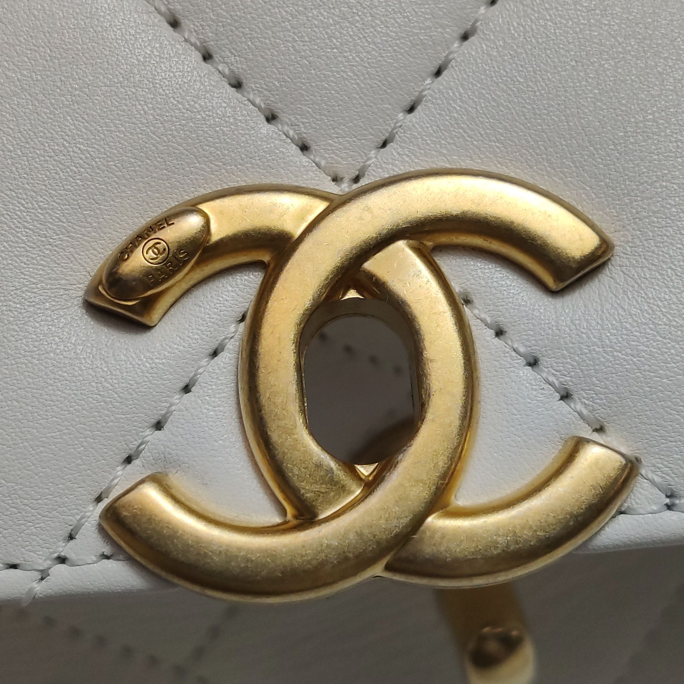 Chanel Chanel Women os Shoulder Bags Size ONE SIZE - 17 Thumbnail
