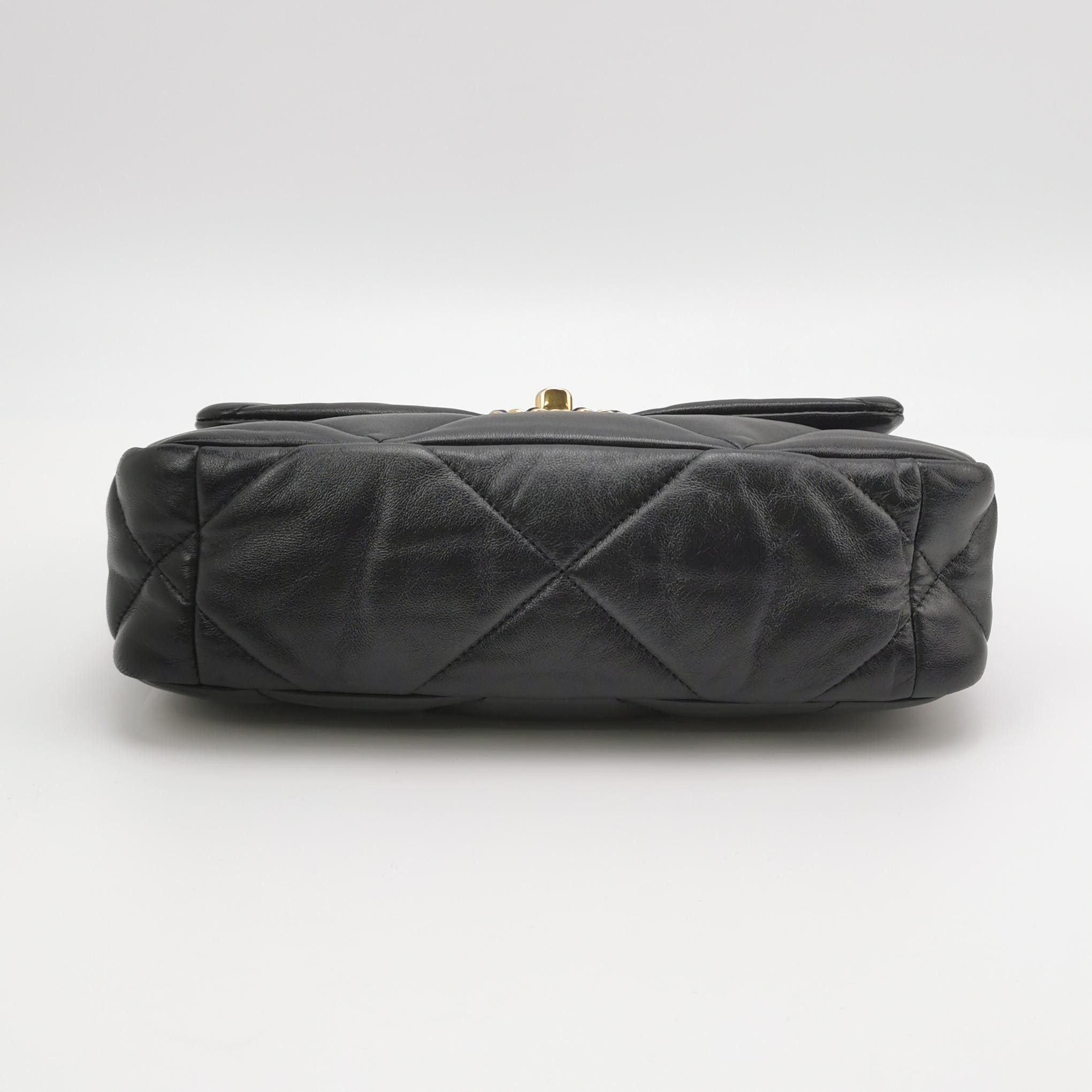 Chanel Chanel Women os Shoulder Bags Size ONE SIZE - 6 Thumbnail