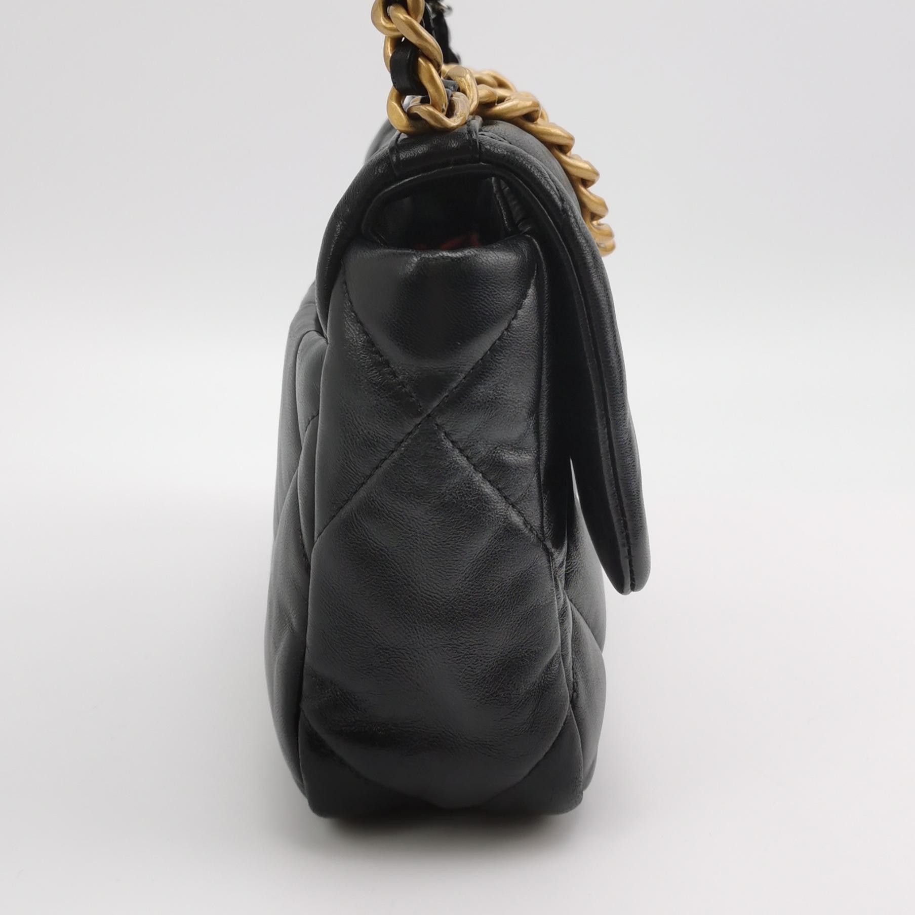 Chanel Chanel Women os Shoulder Bags Size ONE SIZE - 4 Thumbnail