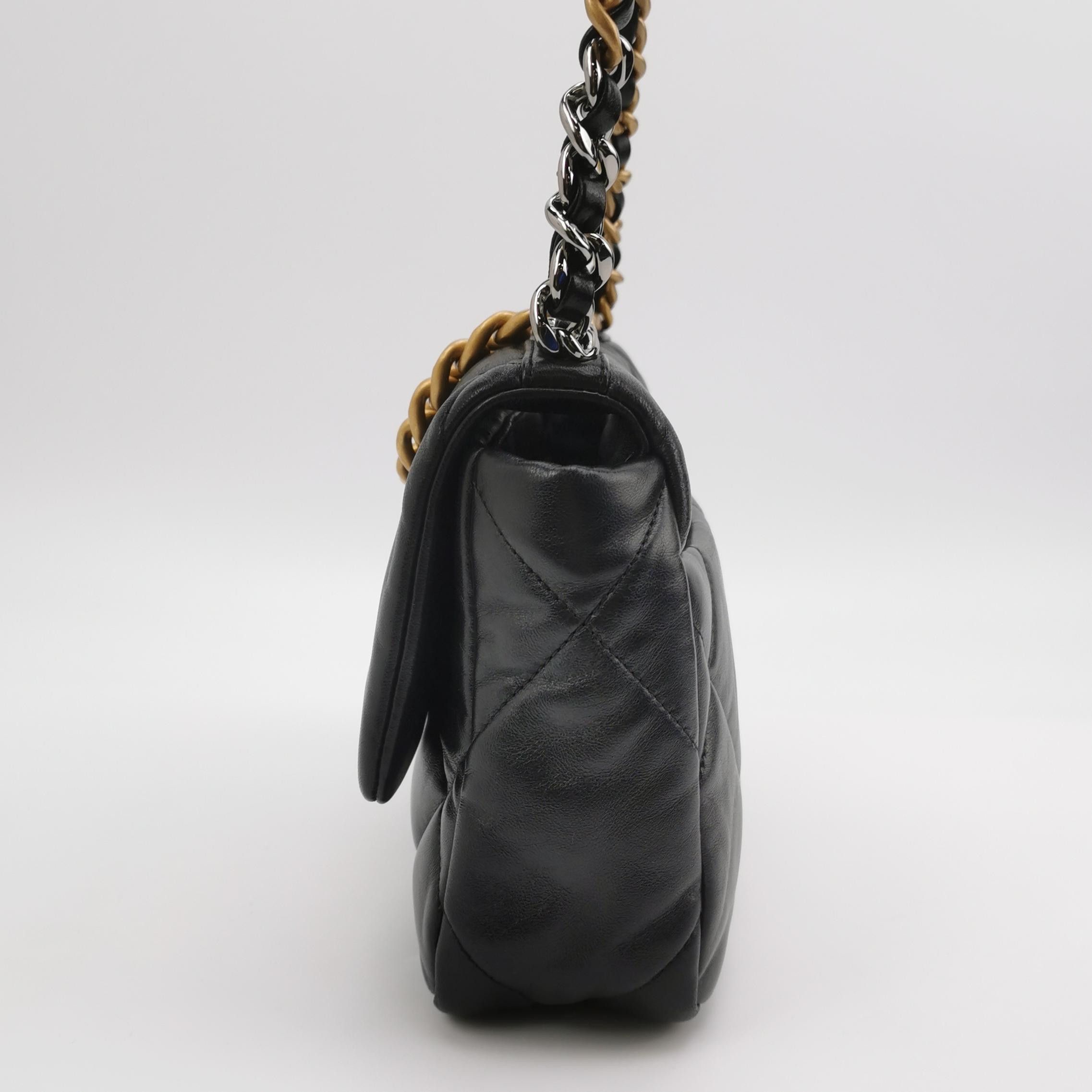 Chanel Chanel Women os Shoulder Bags Size ONE SIZE - 3 Thumbnail