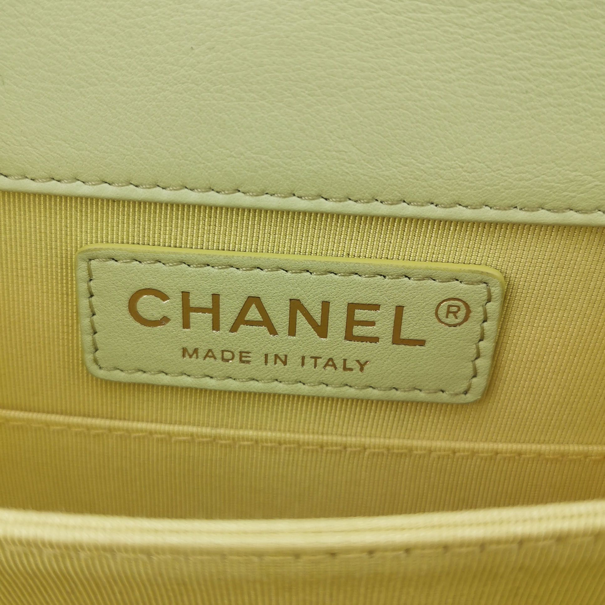 Chanel Chanel Women os Shoulder Bags Size ONE SIZE - 8 Thumbnail