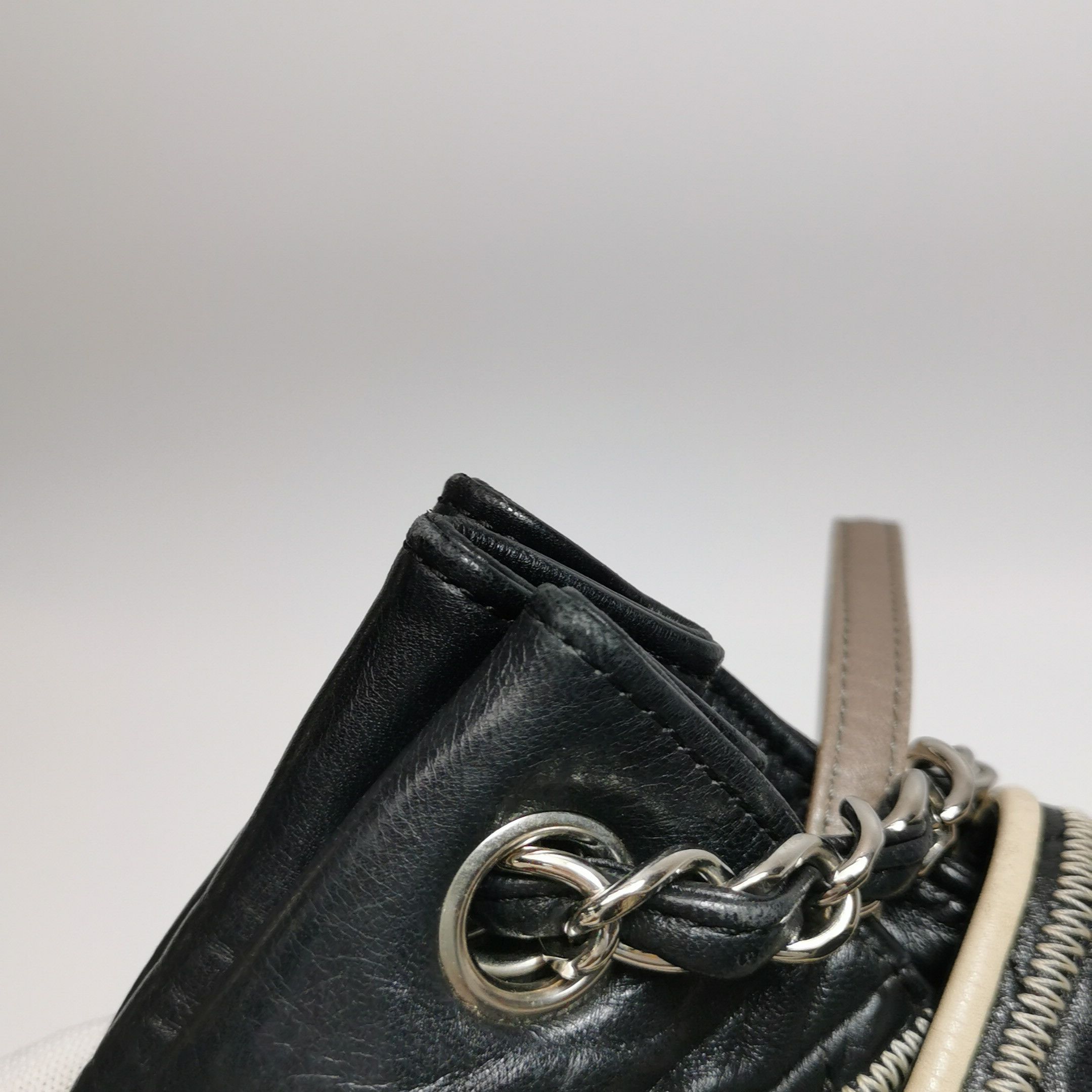 Chanel Chanel Women os Shoulder Bags Size ONE SIZE - 22 Thumbnail