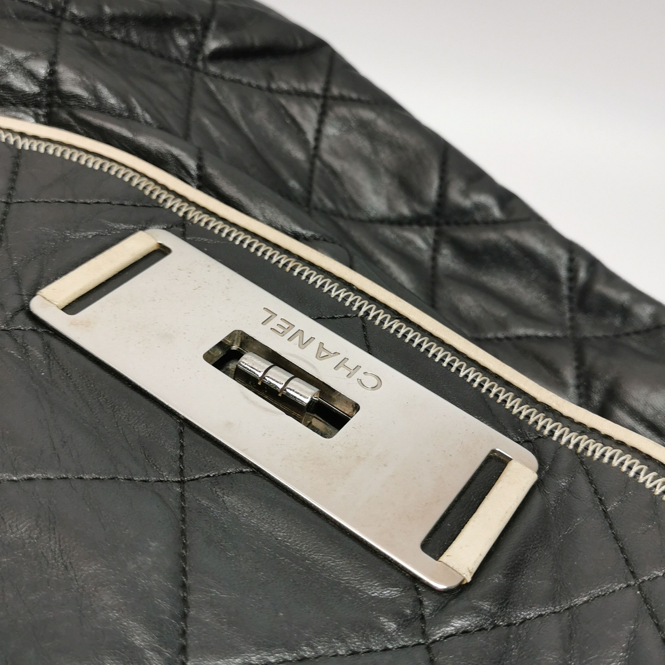 Chanel Chanel Women os Shoulder Bags Size ONE SIZE - 17 Thumbnail