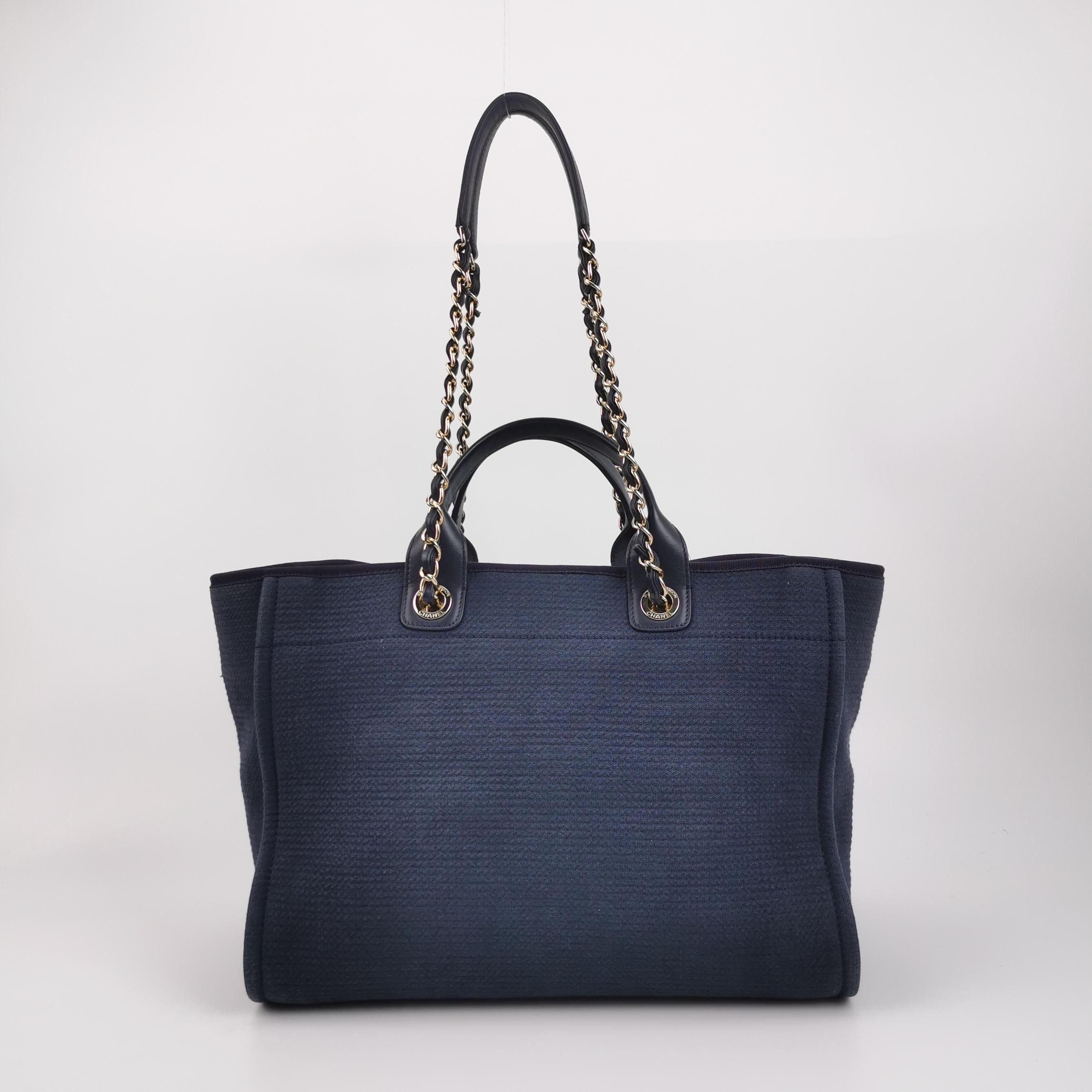 Chanel Chanel Women os Shoulder Bags Size ONE SIZE - 5 Thumbnail
