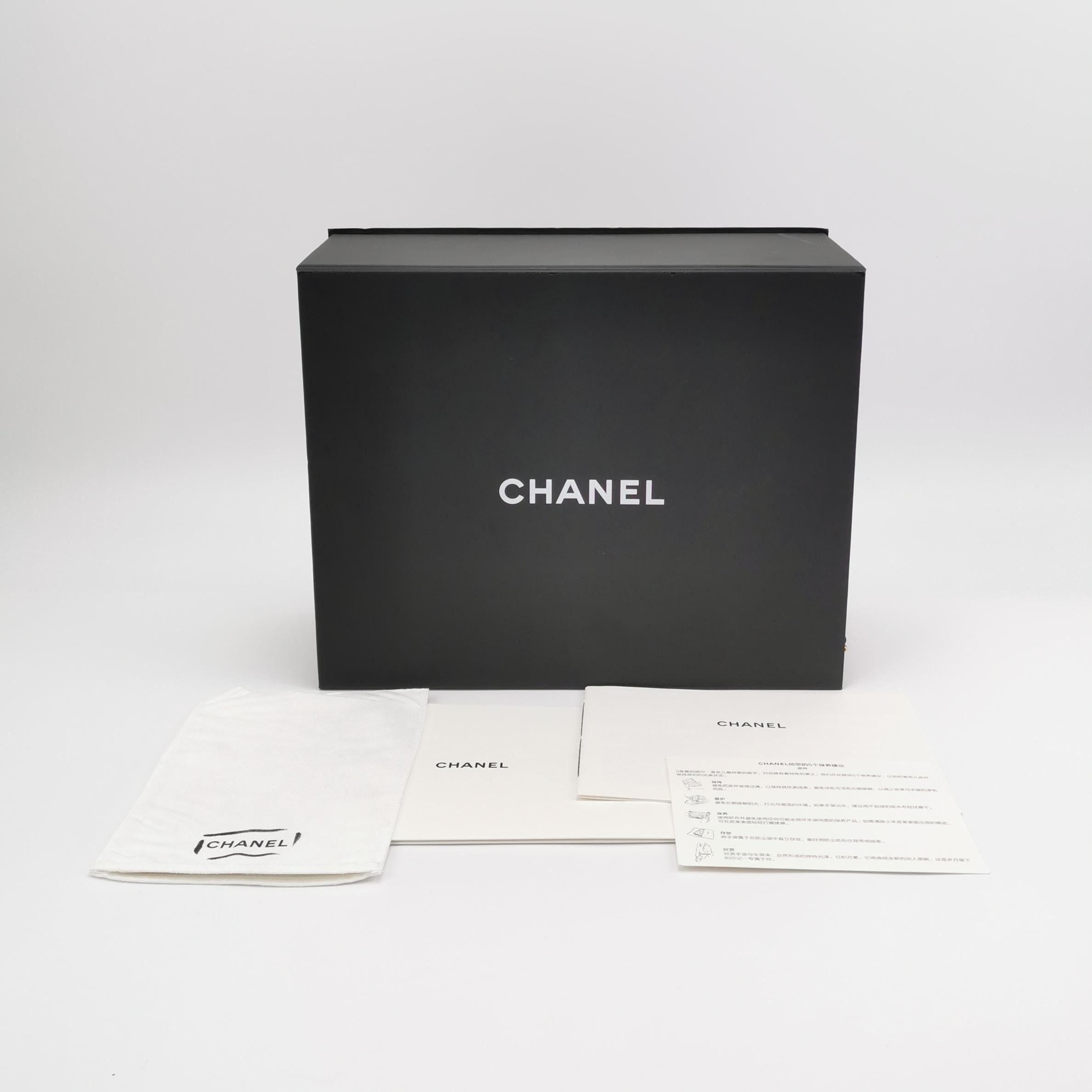 Chanel Chanel Women os Shoulder Bags Size ONE SIZE - 9 Thumbnail
