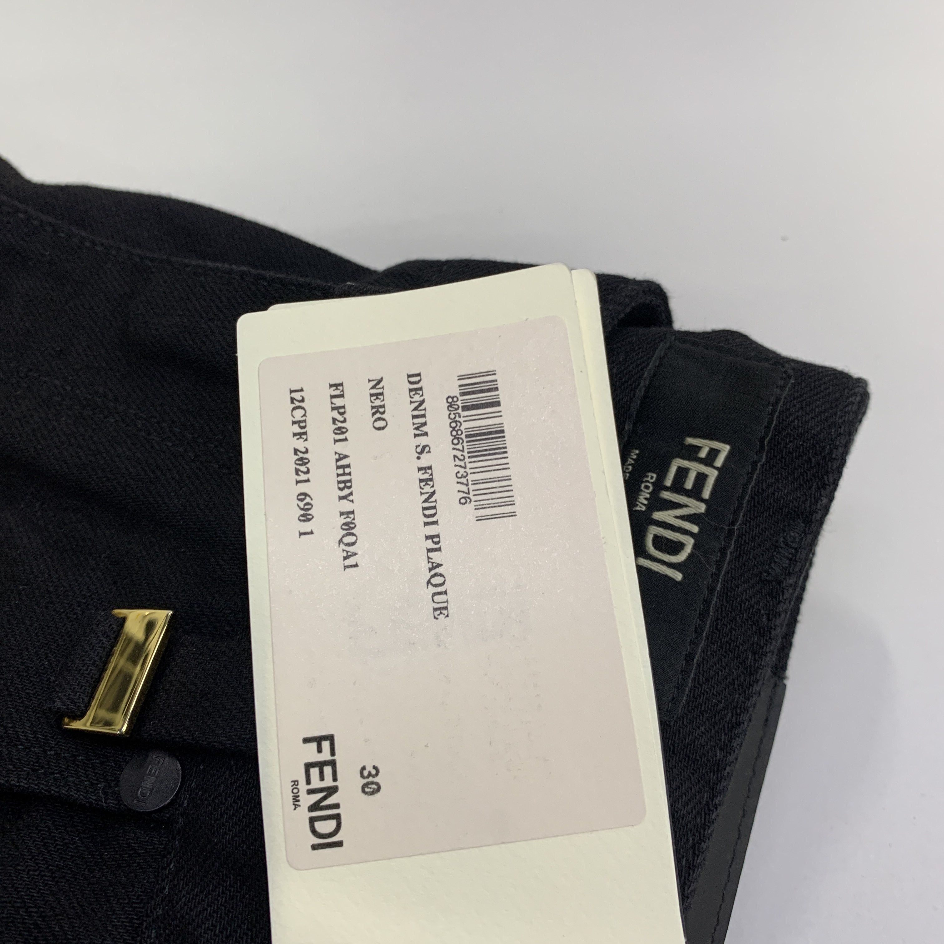 Fendi Fendi Plaque Logo Jeans Size 30 Size US 30 / EU 46 - 2 Thumbnail