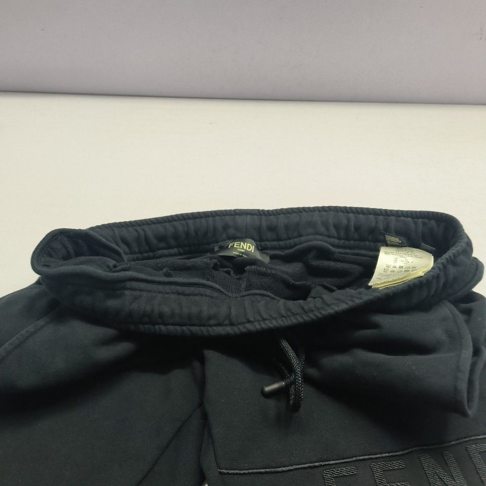 Fendi Fendi Logo Sweatpants Size 50 Size US 34 / EU 50 - 7 Thumbnail