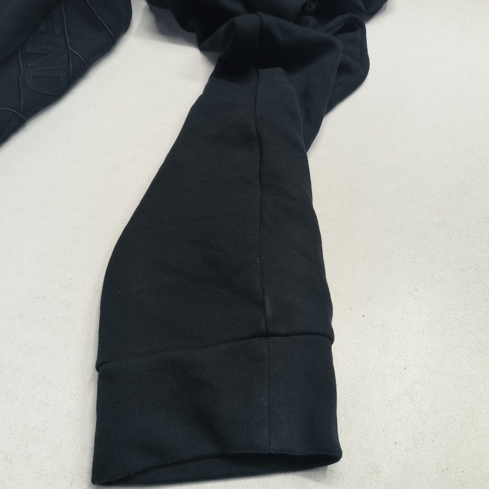 Fendi Fendi Logo Sweatpants Size 50 Size US 34 / EU 50 - 12 Thumbnail