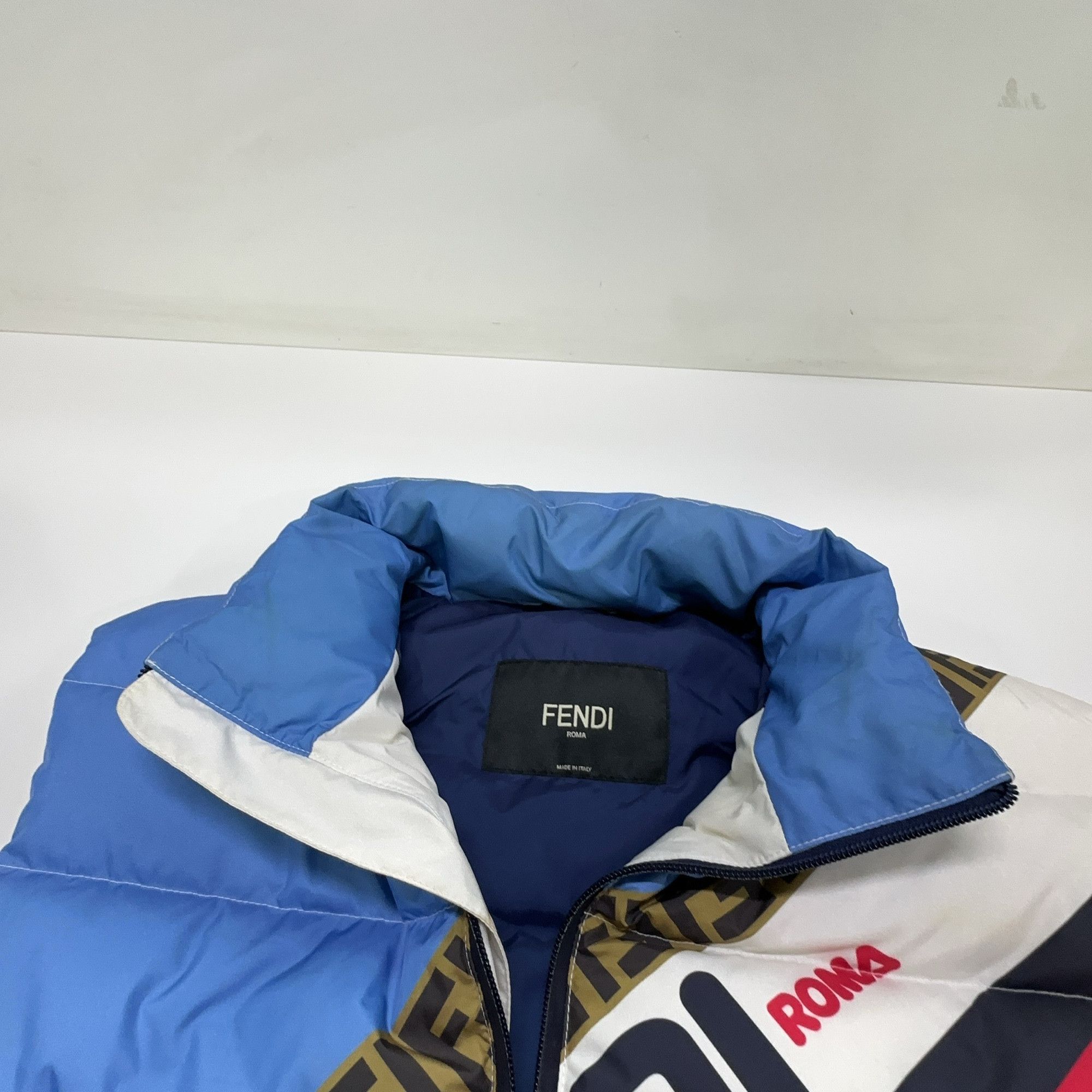 Fendi Fendi Logo Stripe Down Vest Size 46 Size US S / EU 44-46 / 1 - 7 Thumbnail