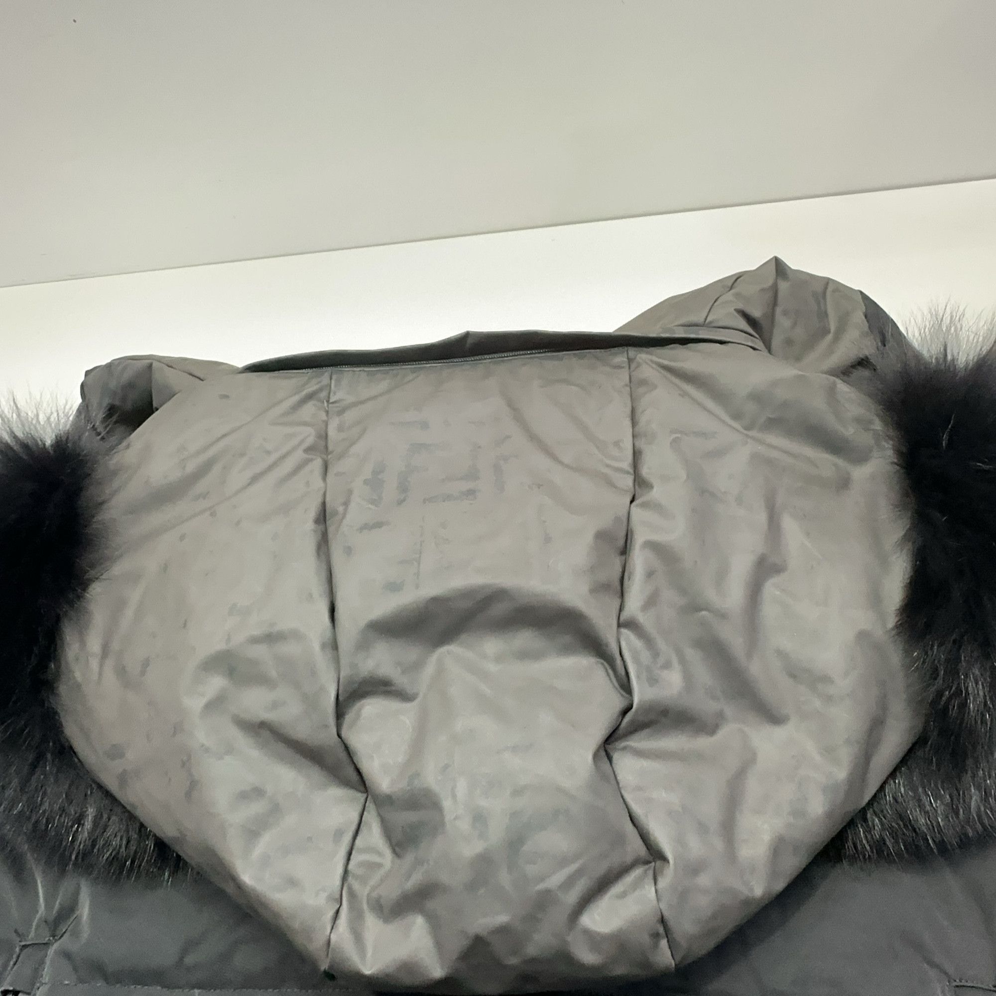 Fendi Fendi Monogram Puffer Jacket Size 48 Size US M / EU 48-50 / 2 - 9 Thumbnail