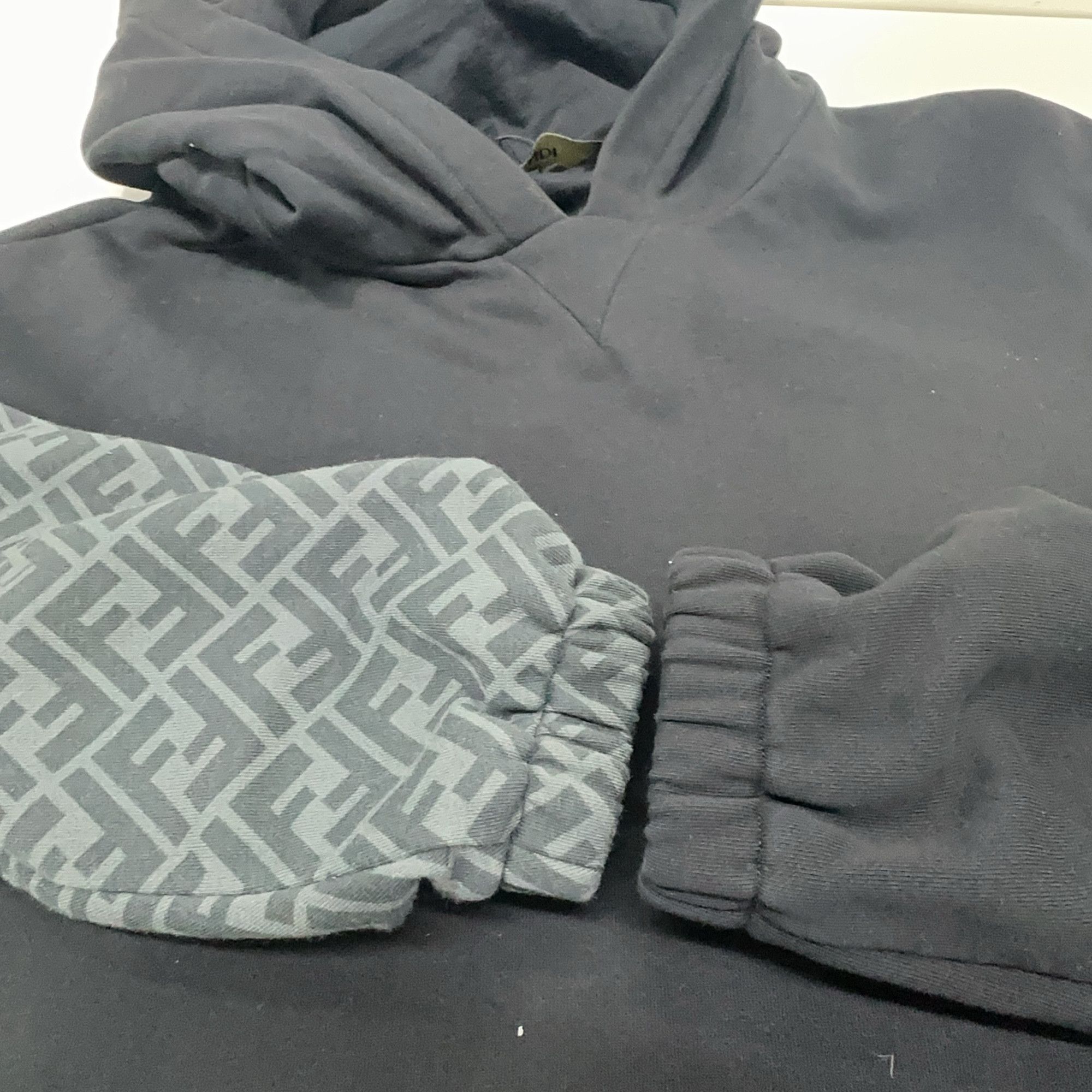 Fendi Fendi FF Monogram Stripe Hoodie Size L Size US L / EU 52-54 / 3 - 10 Thumbnail