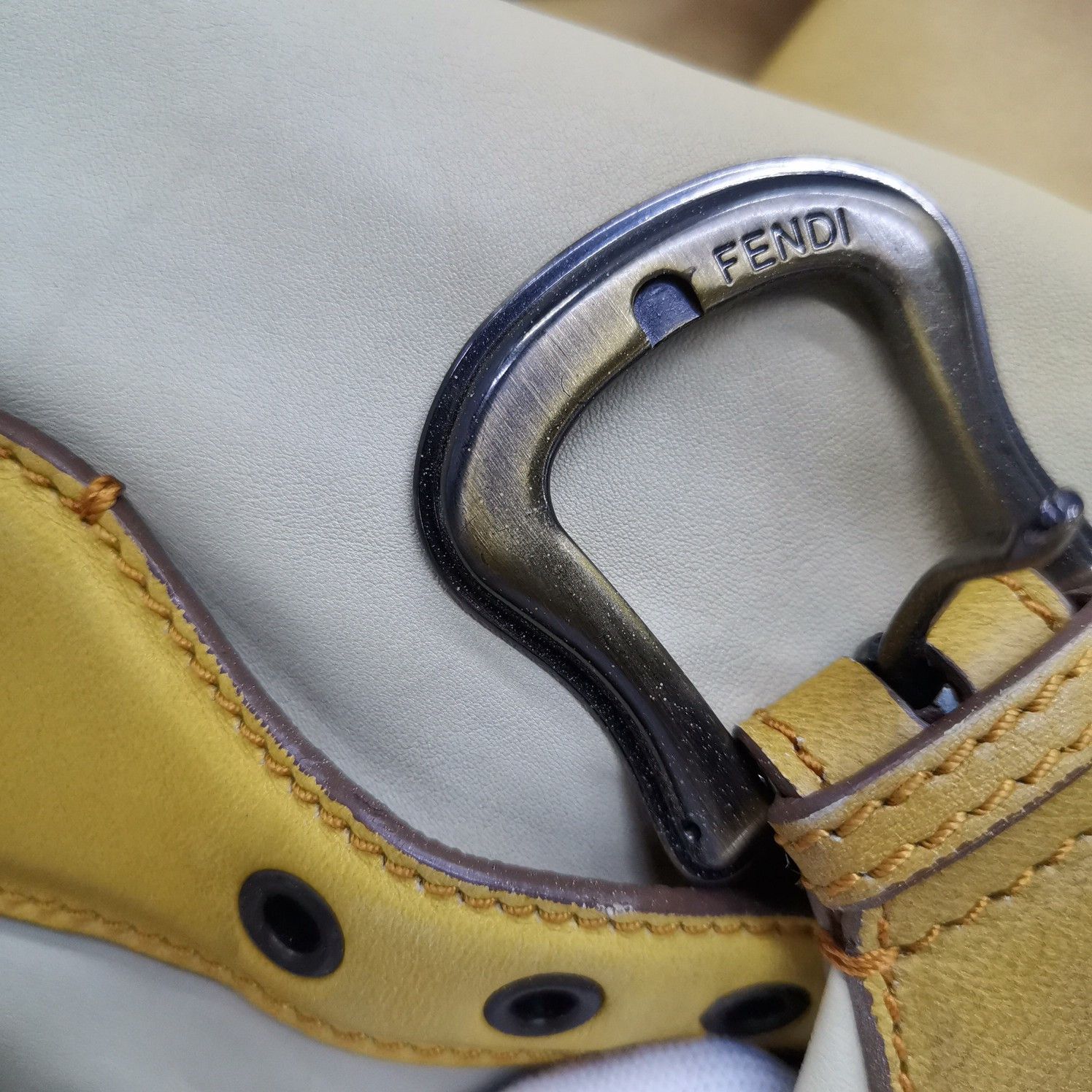 Fendi Fendi Ombre Leather Shoulder Bag ONE SIZE Size ONE SIZE - 9 Thumbnail