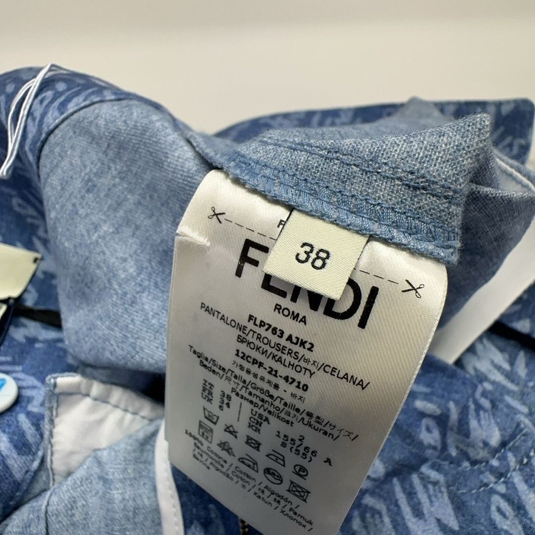 Fendi Fendi Logo Print High Waisted Shorts Size 38 Size 26" / US 2 / IT 38 - 3 Thumbnail
