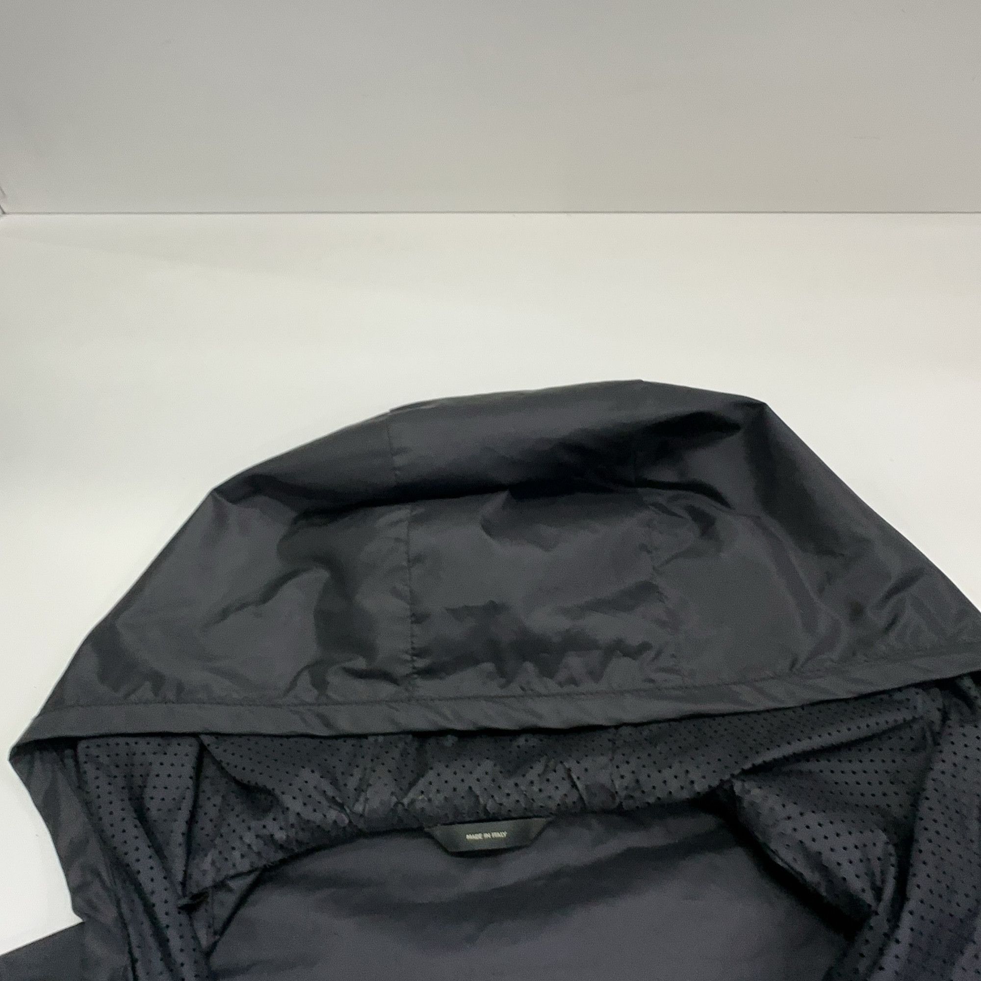 Fendi Fendi Crystal Logo Hooded Windbreaker Size M Size US M / EU 48-50 / 2 - 7 Thumbnail