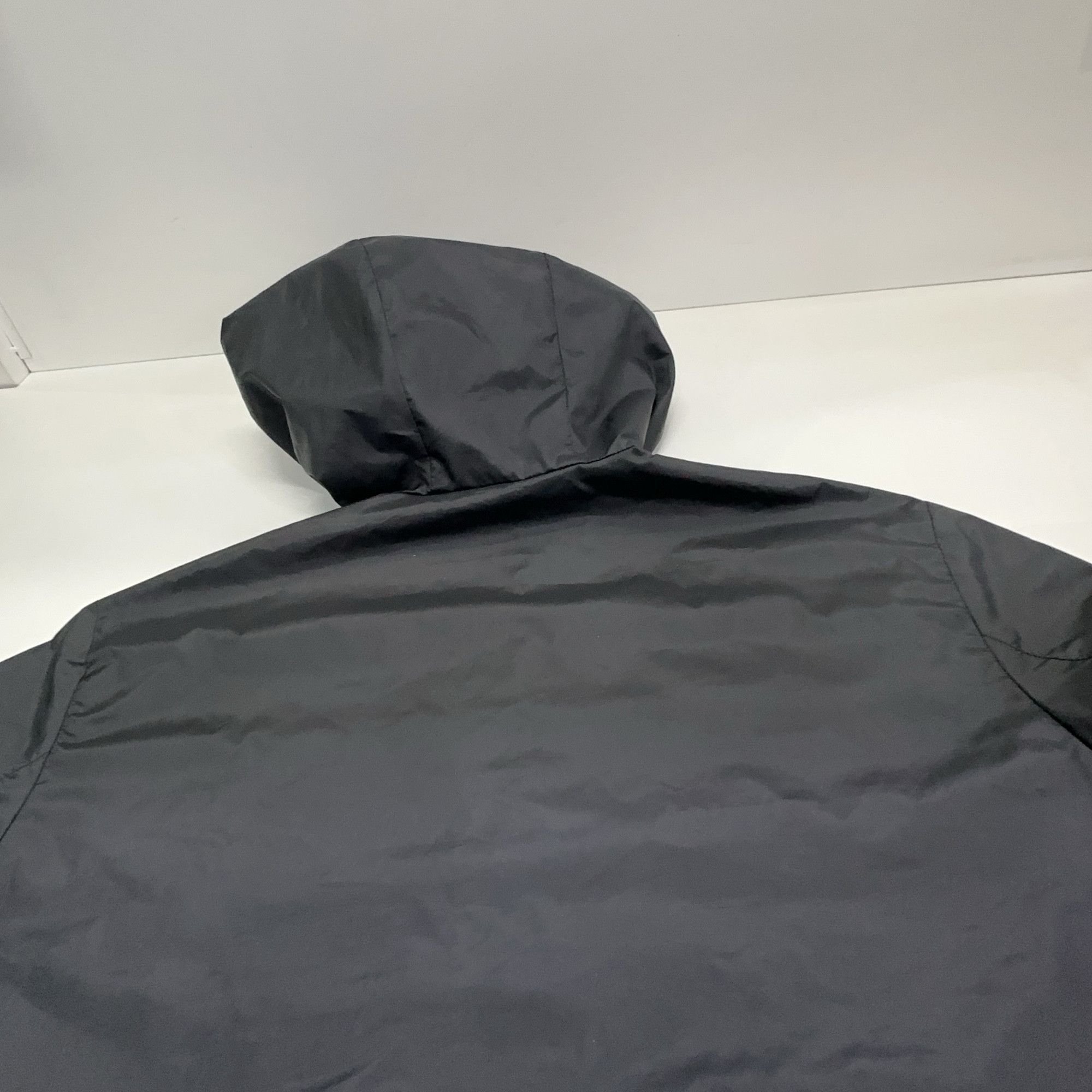 Fendi Fendi Crystal Logo Hooded Windbreaker Size M Size US M / EU 48-50 / 2 - 16 Thumbnail