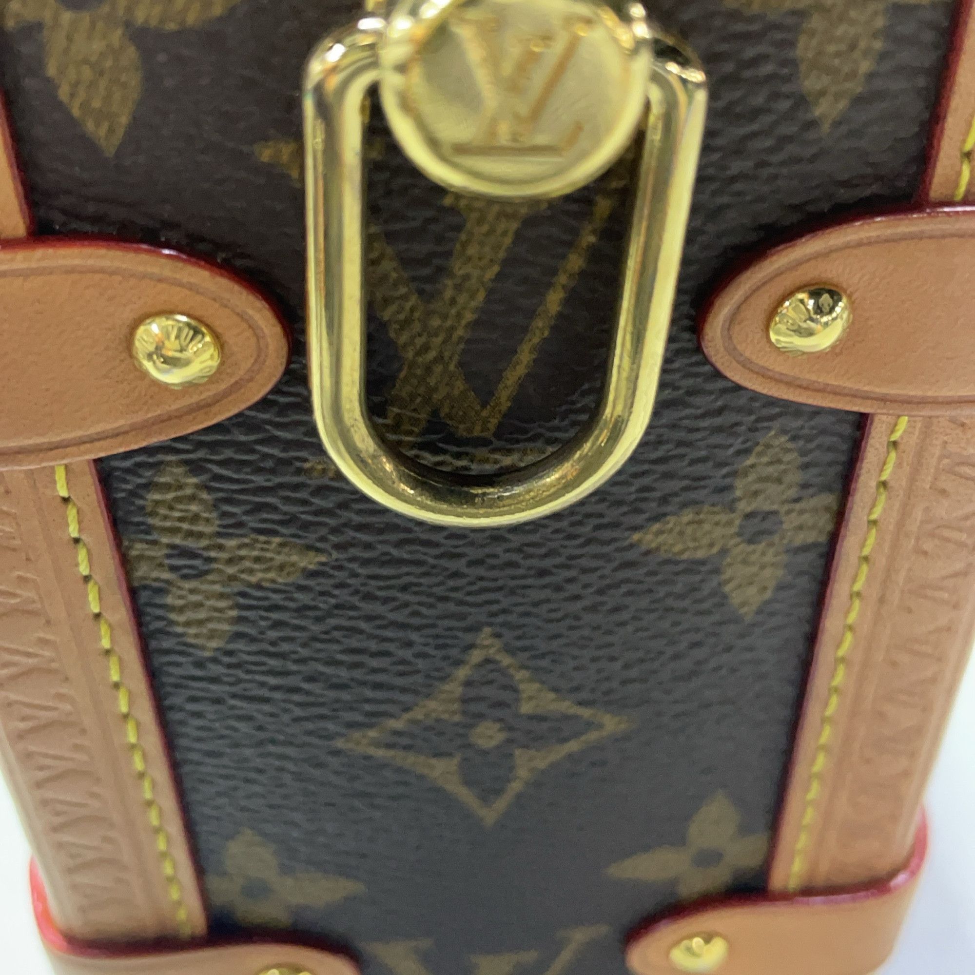 Louis Vuitton Louis Vuitton Monogram Side Trunk Bag ONE SIZE Size ONE SIZE - 11 Thumbnail