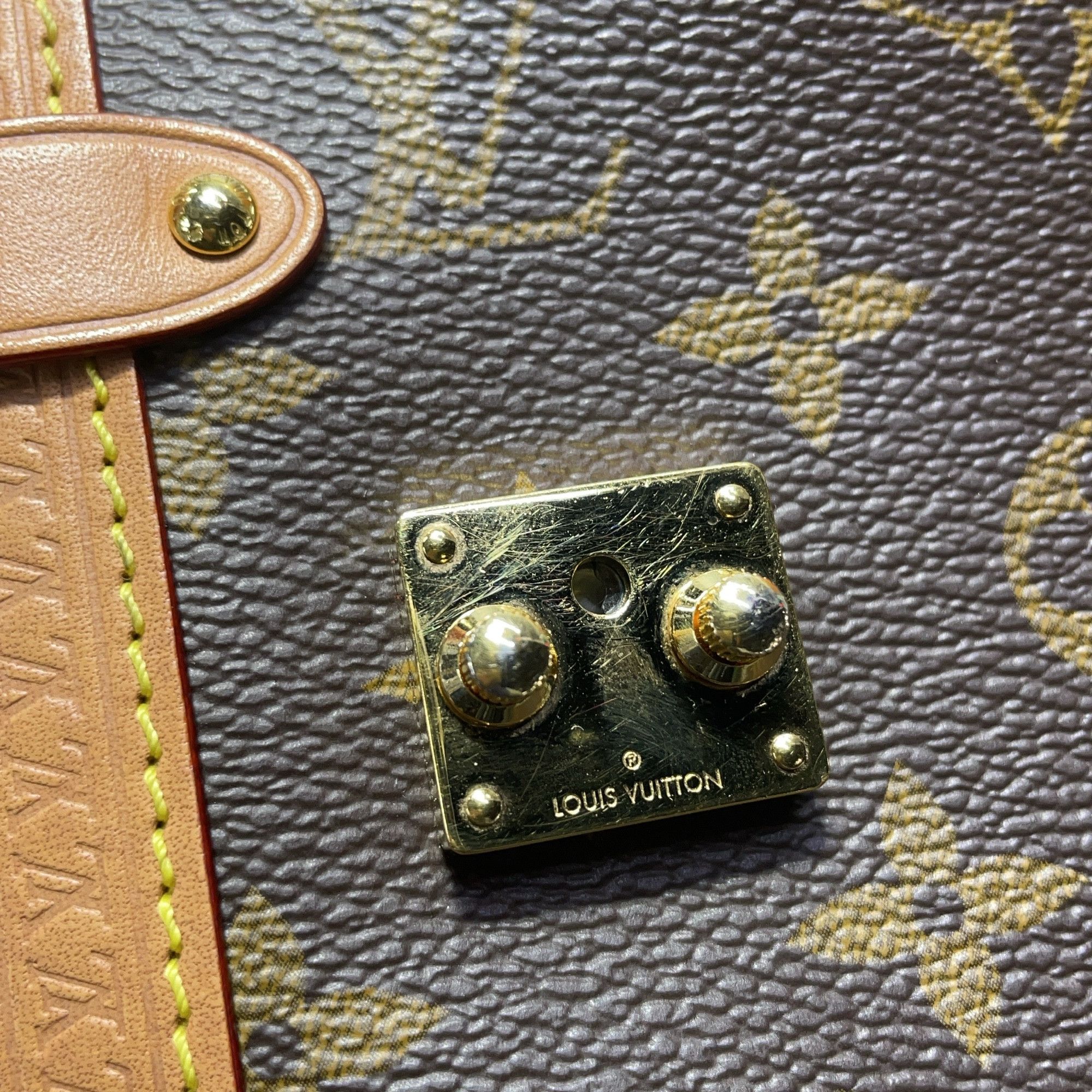 Louis Vuitton Louis Vuitton Monogram Side Trunk Bag ONE SIZE Size ONE SIZE - 12 Thumbnail