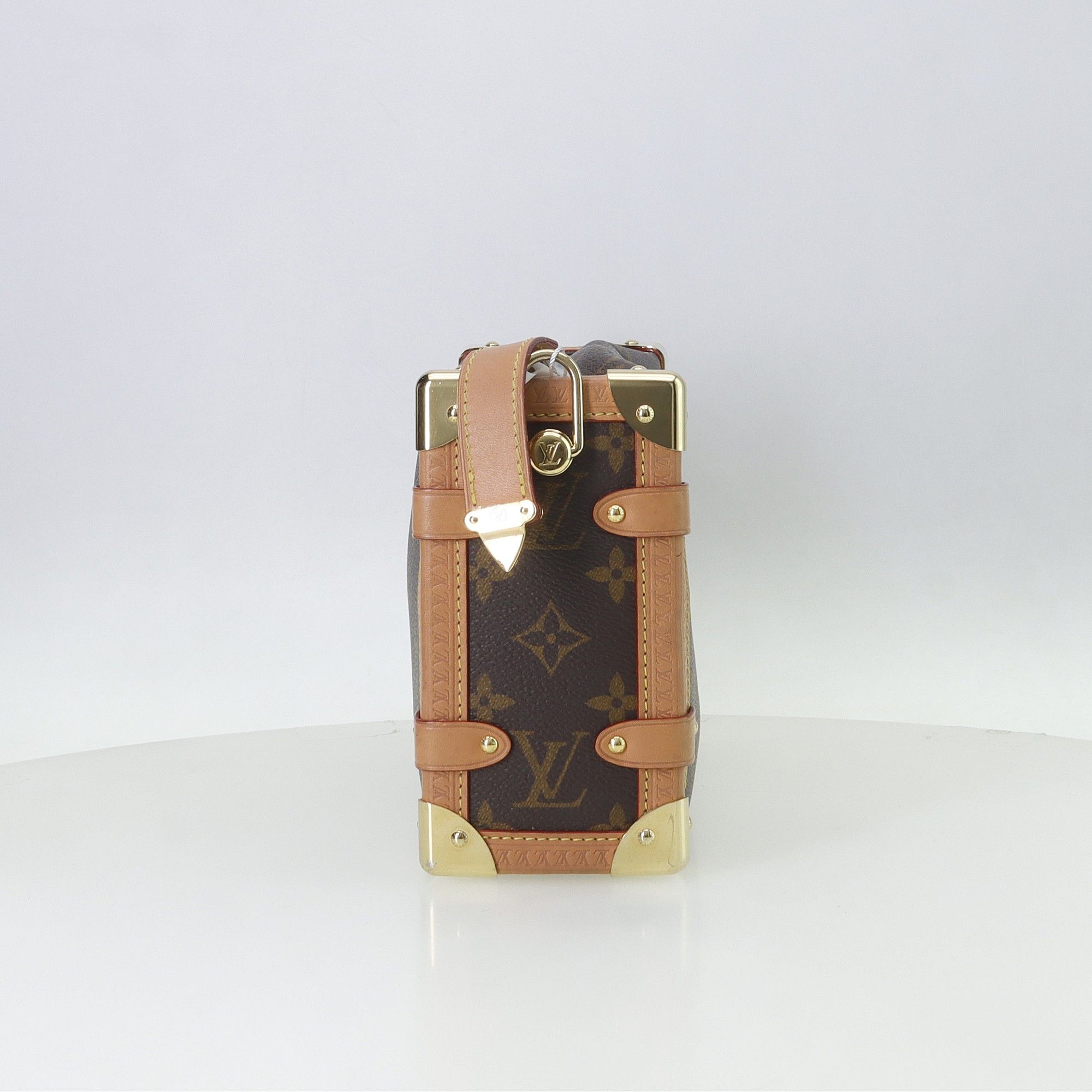 Louis Vuitton Louis Vuitton Monogram Side Trunk Bag ONE SIZE Size ONE SIZE - 2 Thumbnail
