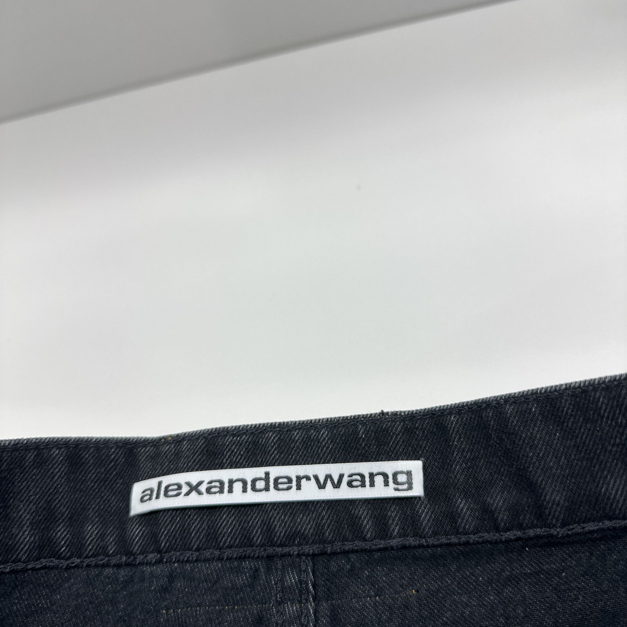 Alexander Wang Alexander Wang Crystal Logo Jeans Size 25 Size 25" / US 0 / IT 36 - 3 Thumbnail