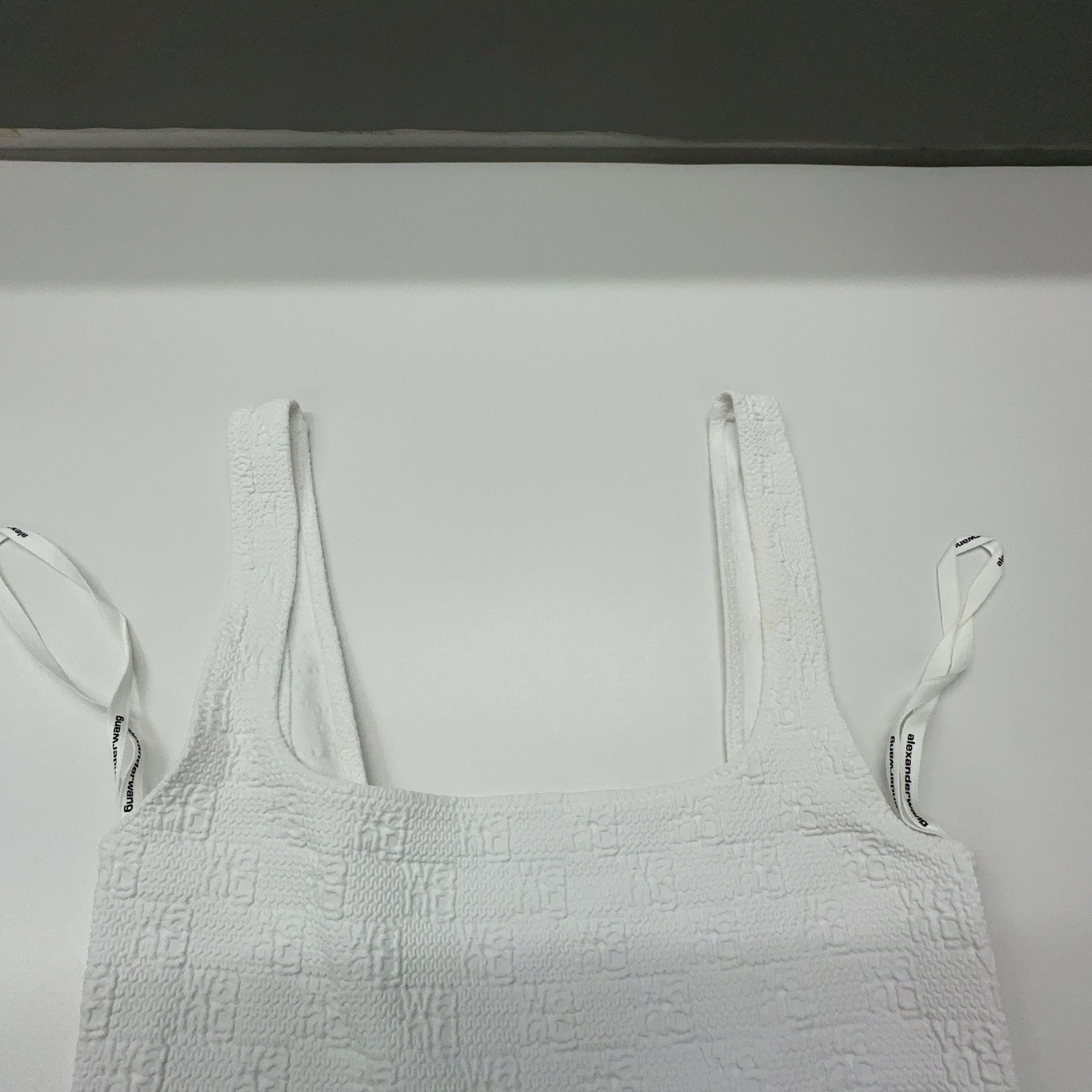 Alexander Wang Alexander Wang Logo Embossed Mini Dress White XS Size XS / US 0-2 / IT 36-38 - 6 Thumbnail