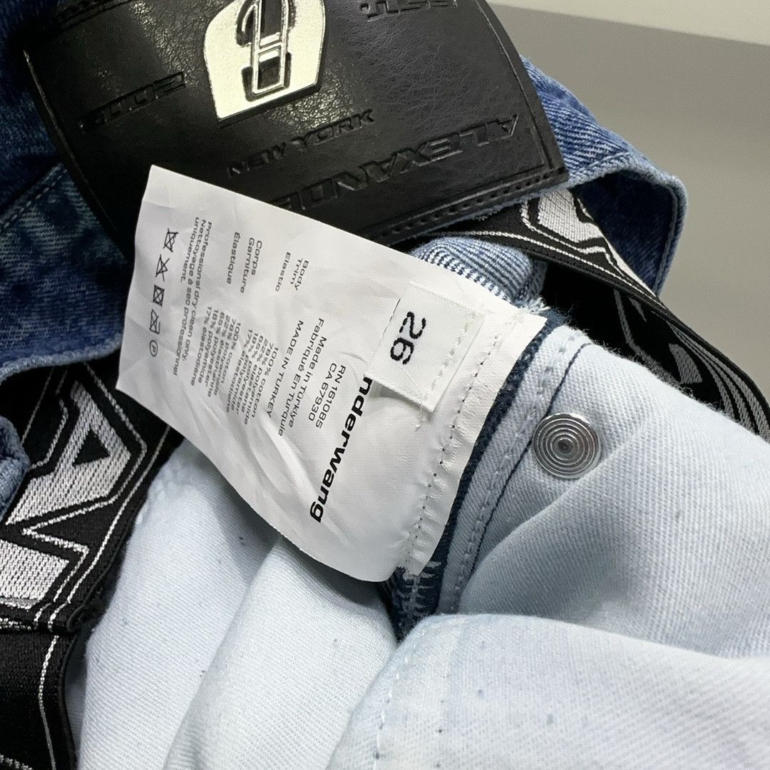 Alexander Wang Alexander Wang Logo Waistband Jeans Size 26 Size 26" / US 2 / IT 38 - 4 Thumbnail