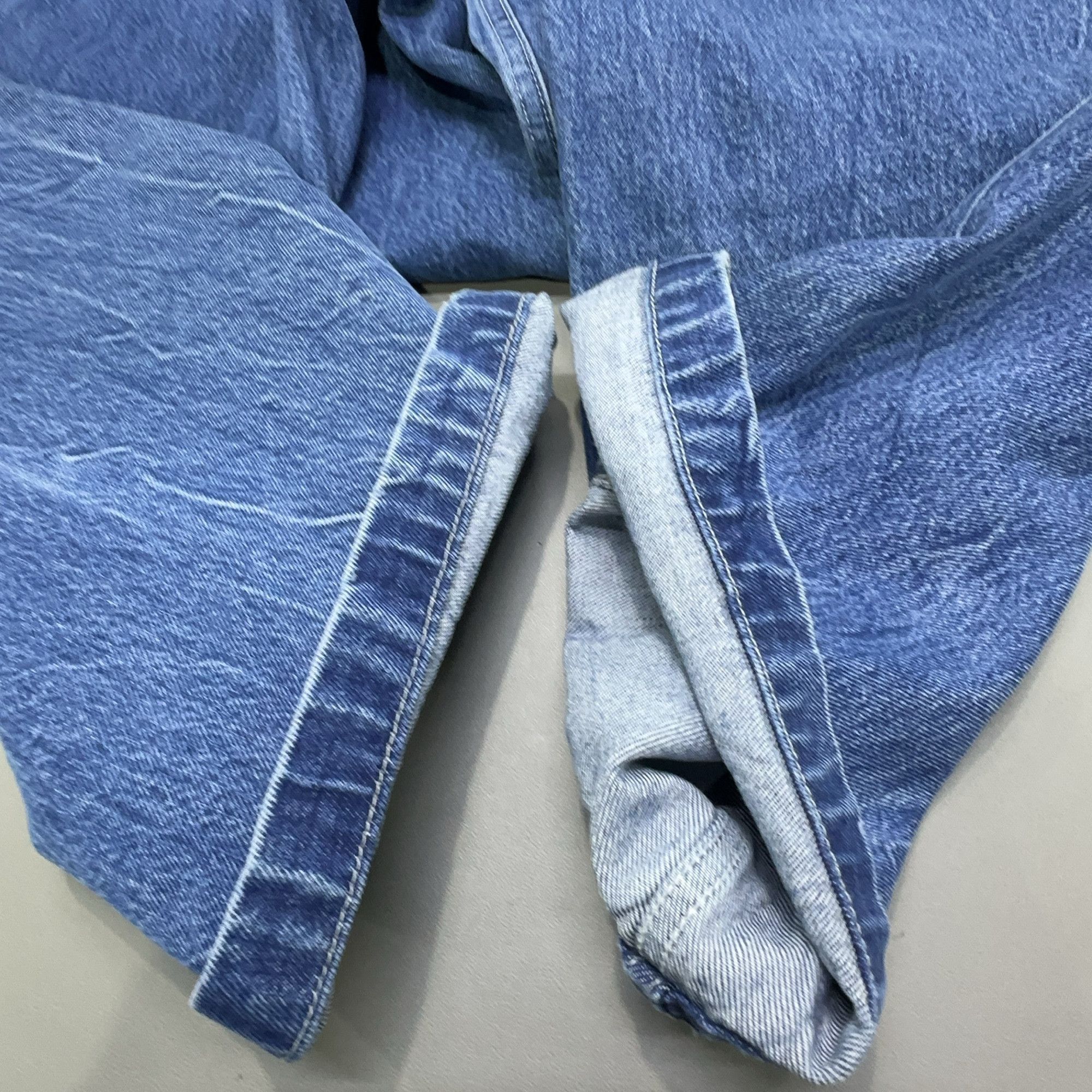 Alexander Wang Alexander Wang Logo Waistband Jeans Size 26 Size 26" / US 2 / IT 38 - 7 Thumbnail