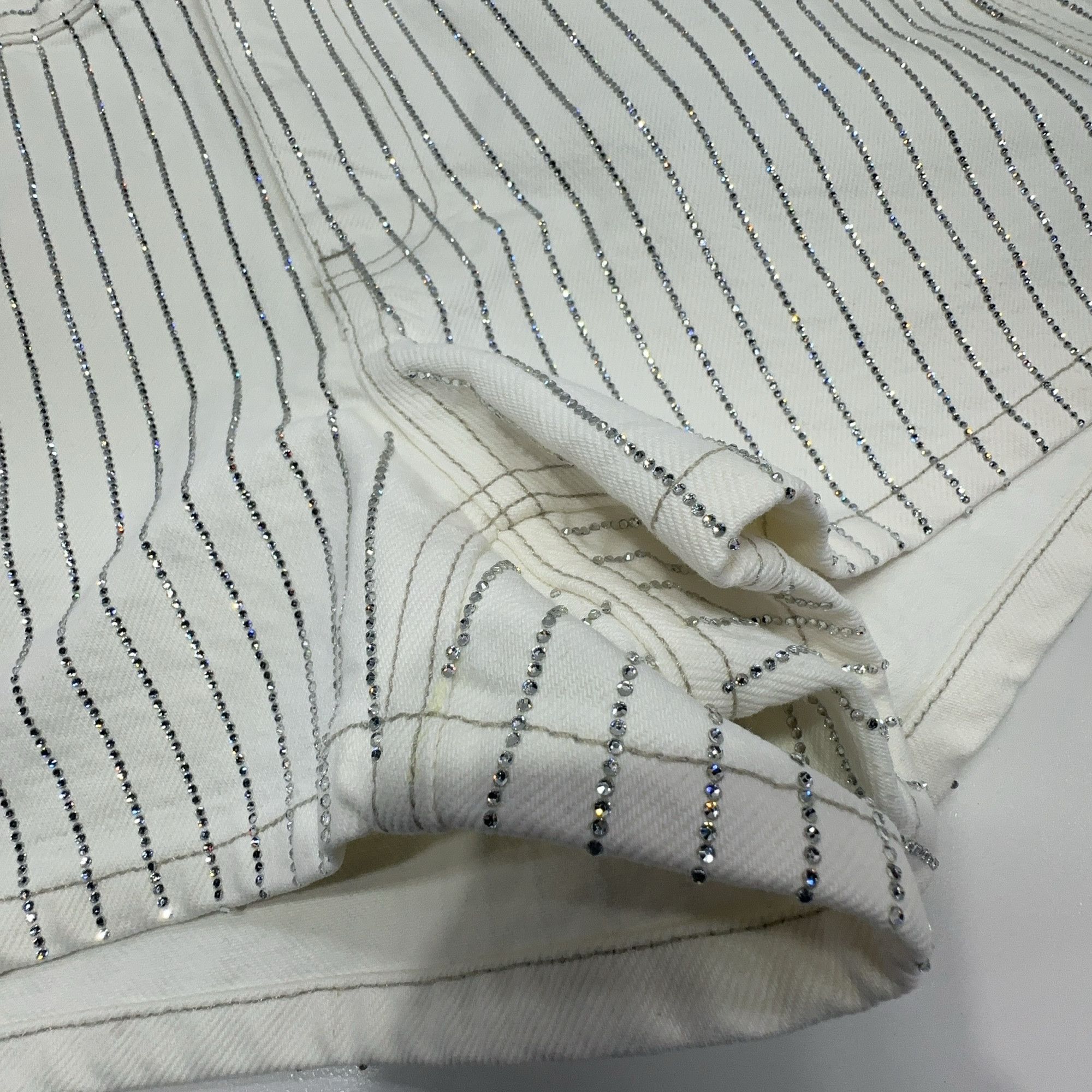 Alexander Wang Alexander Wang Crystal Stripe Denim Shorts Size 26 Size 26" / US 2 / IT 38 - 7 Thumbnail