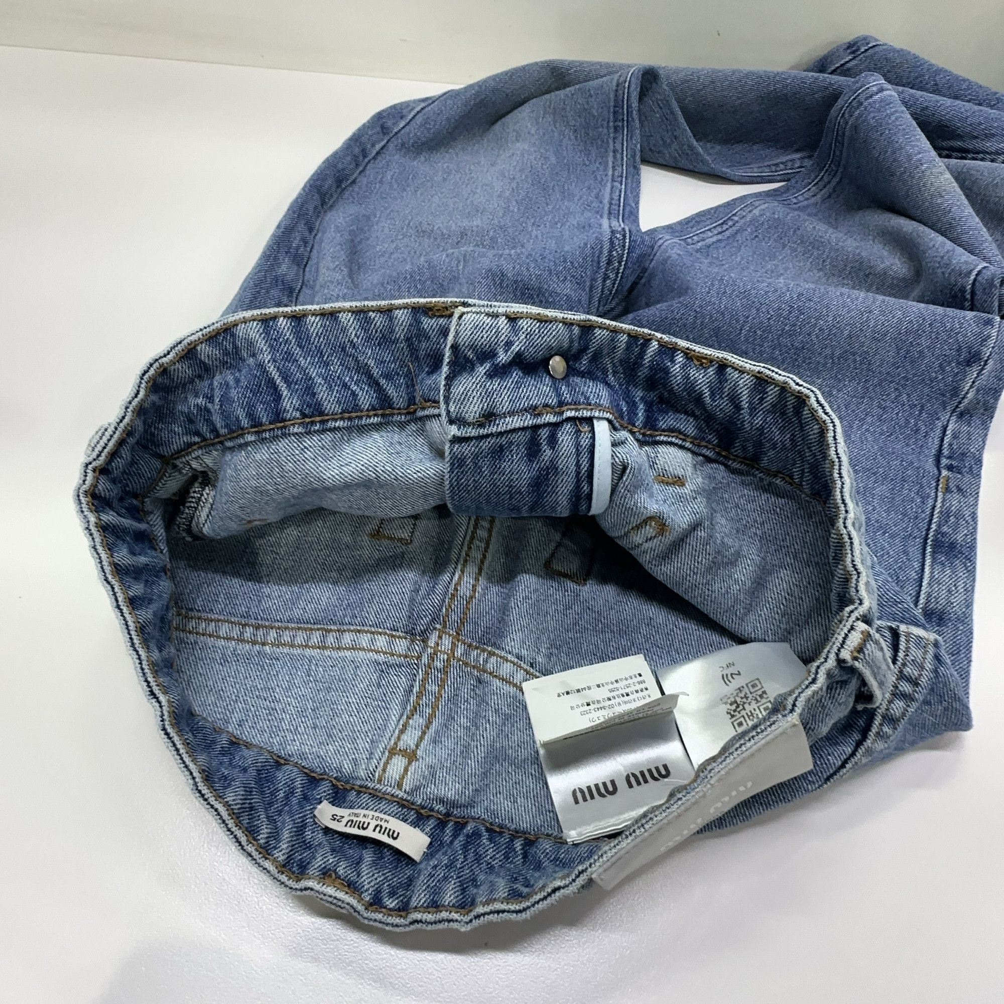 Miu Miu Miu Miu Patch Pocket Jeans Size 25 Size 25" / US 0 / IT 36 - 7 Thumbnail