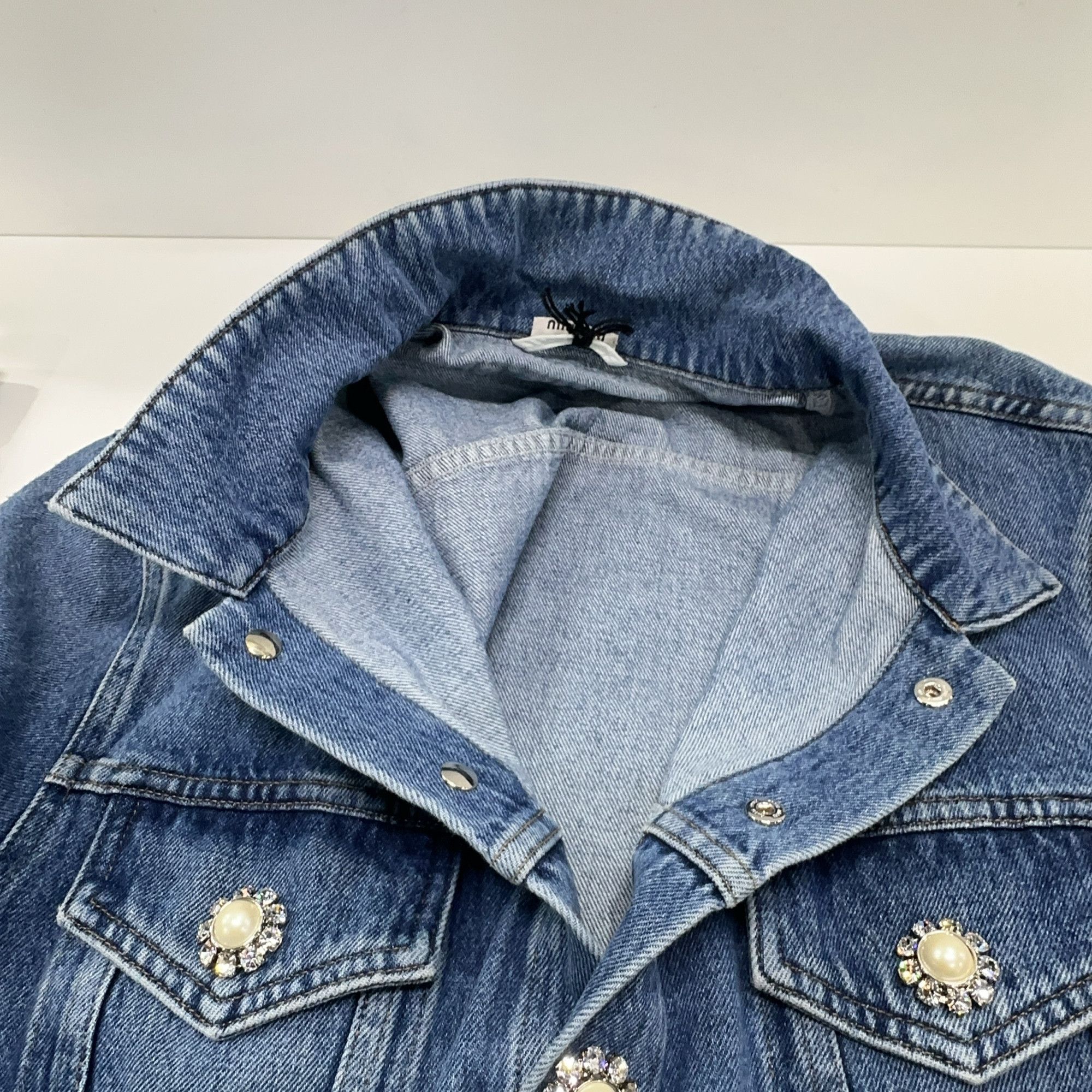 Miu Miu Miu Miu Crystal Button Denim Jacket Size 38 Size XS / US 0-2 / IT 36-38 - 7 Thumbnail