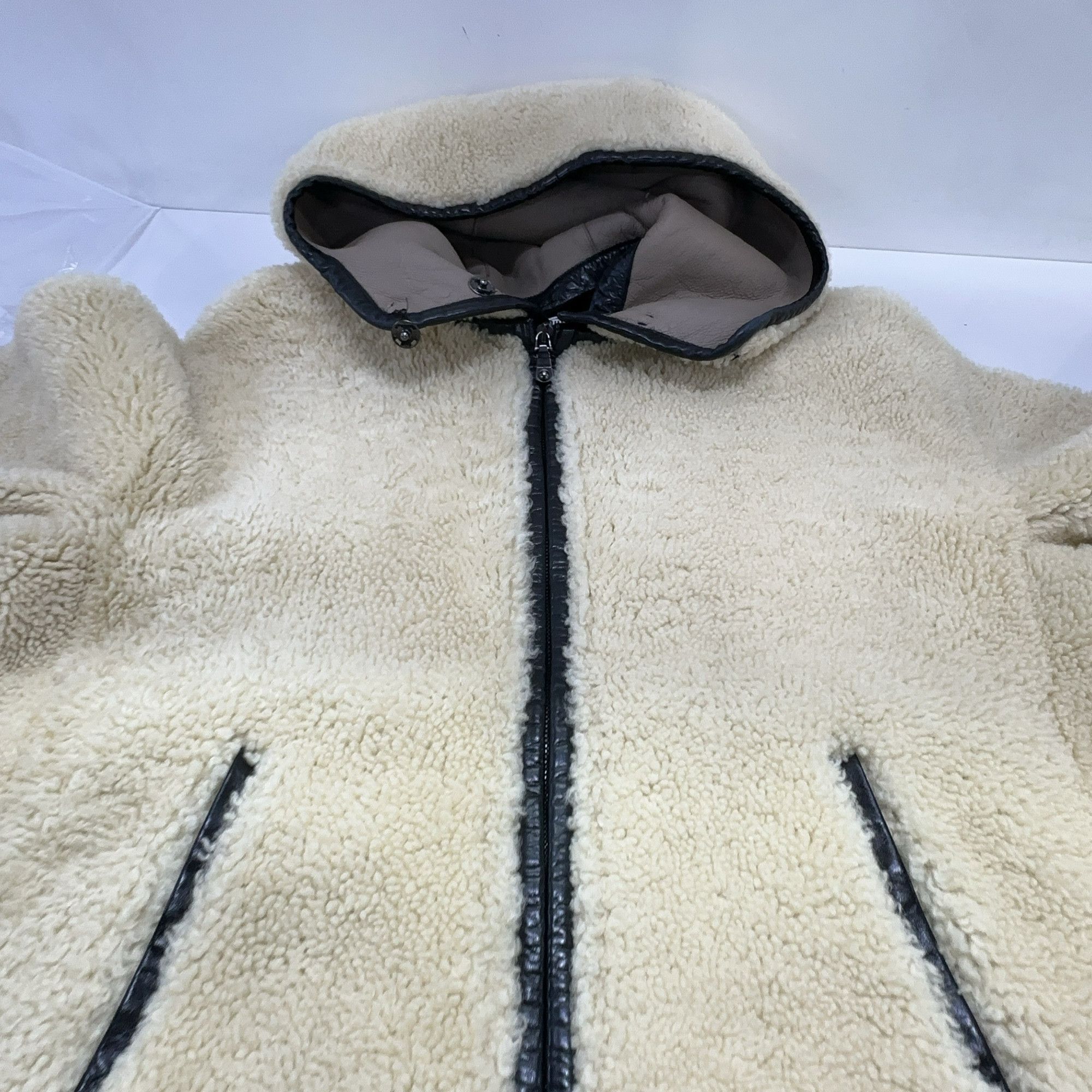 Miu Miu Miu Miu Hooded Shearling Jacket Size 38 Size XS / US 0-2 / IT 36-38 - 12 Thumbnail
