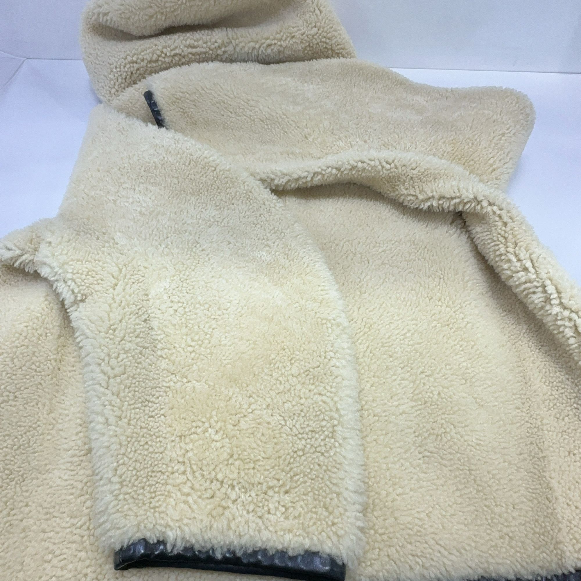 Miu Miu Miu Miu Hooded Shearling Jacket Size 38 Size XS / US 0-2 / IT 36-38 - 14 Thumbnail