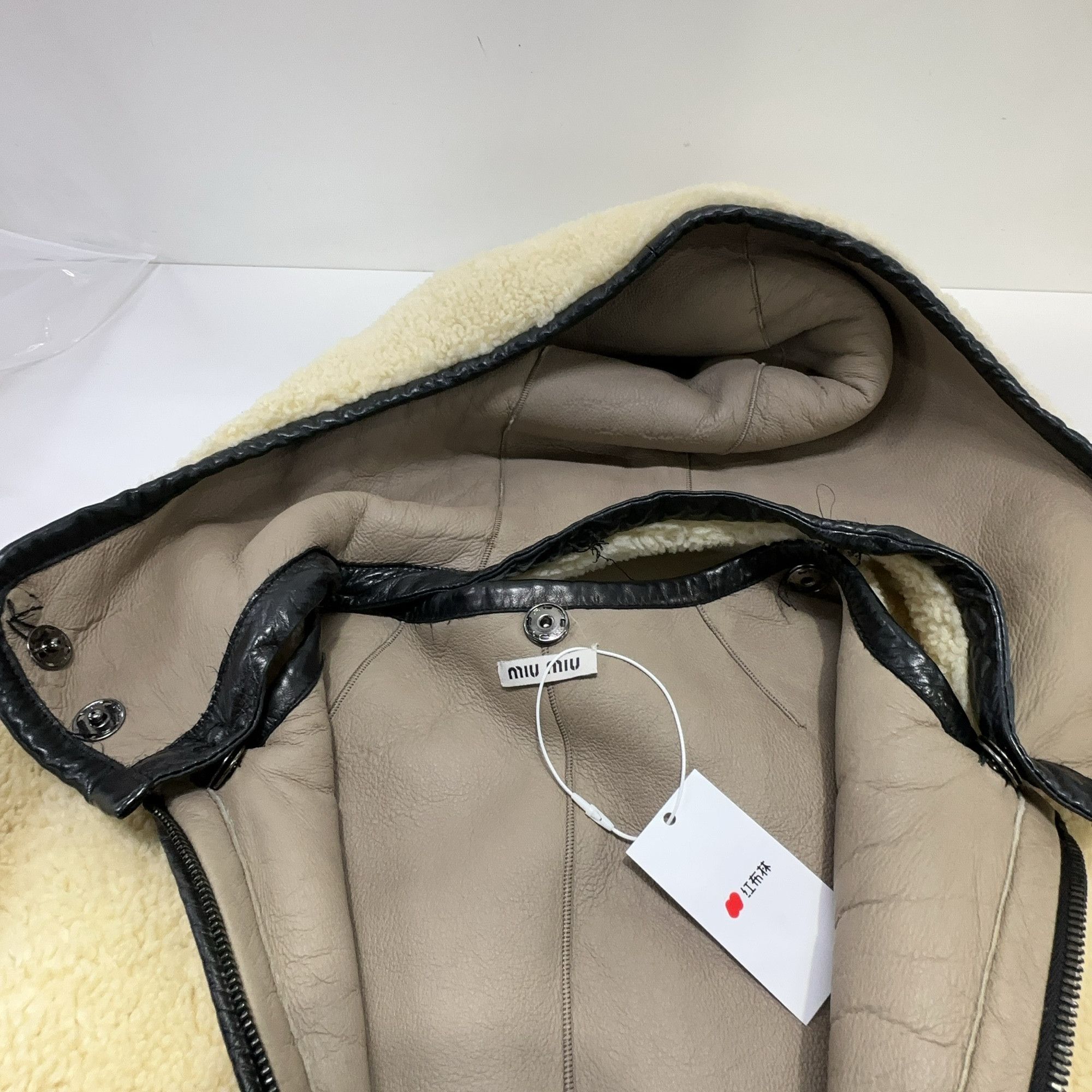 Miu Miu Miu Miu Hooded Shearling Jacket Size 38 Size XS / US 0-2 / IT 36-38 - 6 Thumbnail