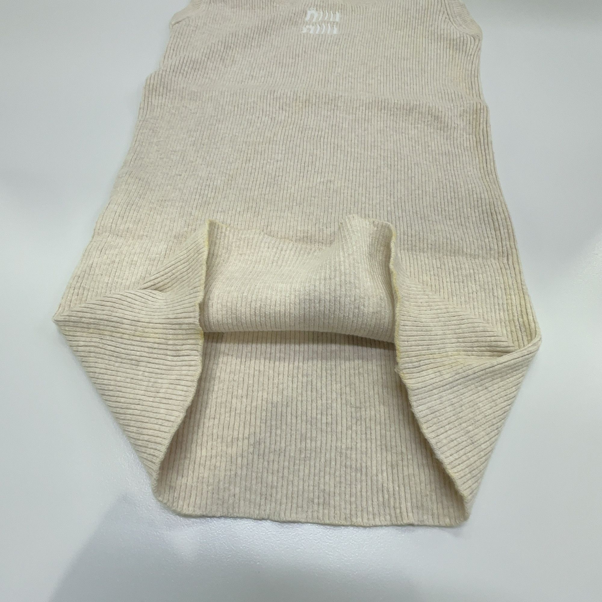 Miu Miu Miu Miu Logo Embroidery Tank Top IT 36 Size XS / US 0-2 / IT 36-38 - 10 Thumbnail
