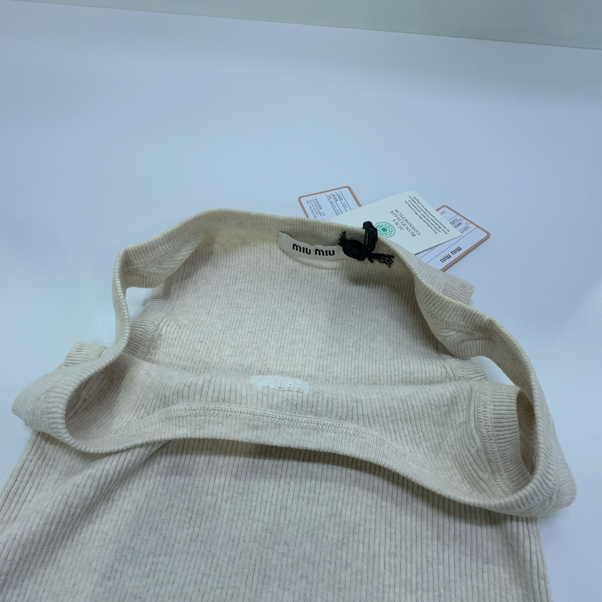 Miu Miu Miu Miu Logo Embroidery Tank Top IT 36 Size XS / US 0-2 / IT 36-38 - 8 Thumbnail