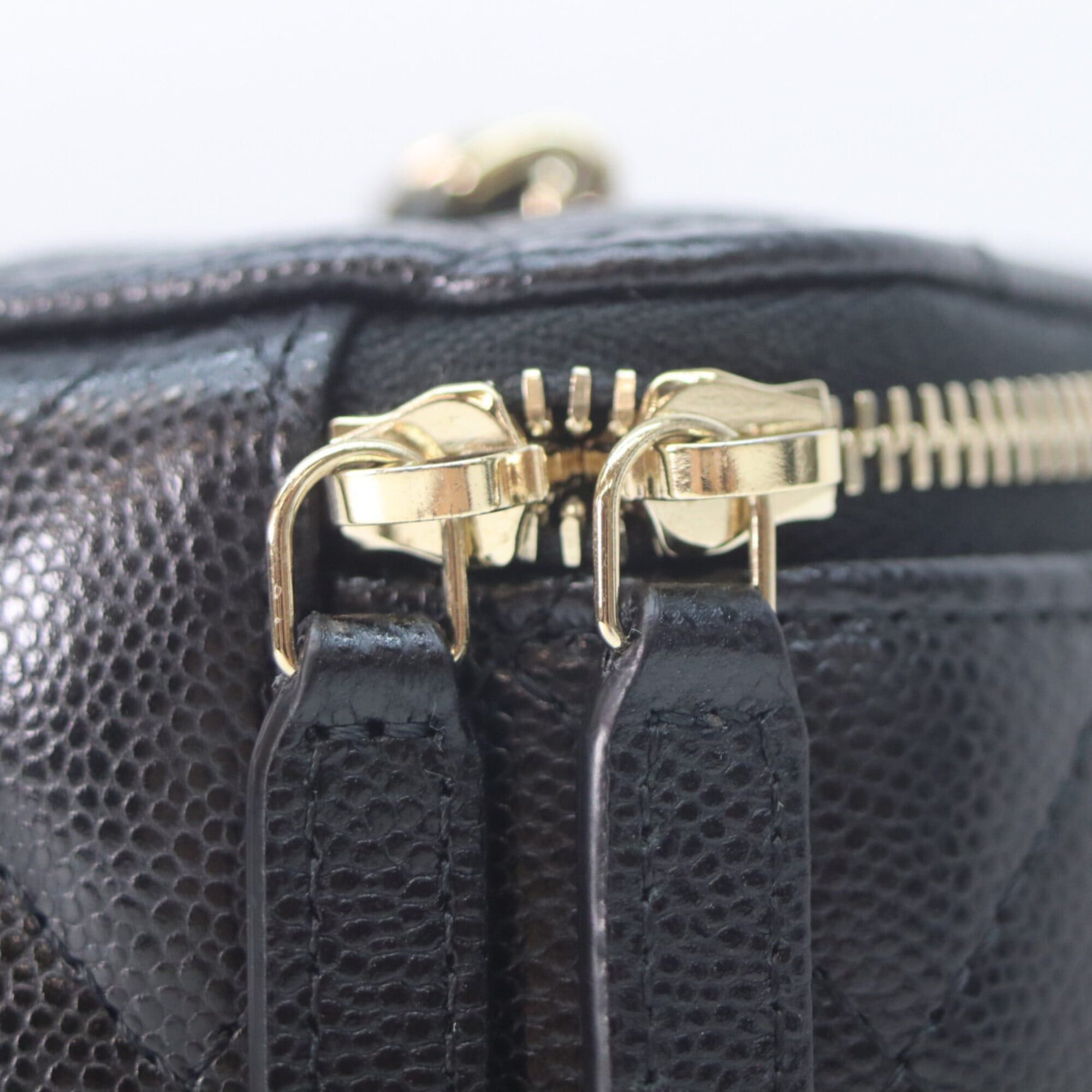 Chanel CHANEL AP1341 Black Caviar Leather Vanity Chain Shoulder Bag with Gold Hardware (Women's) Size ONE SIZE - 7 Thumbnail