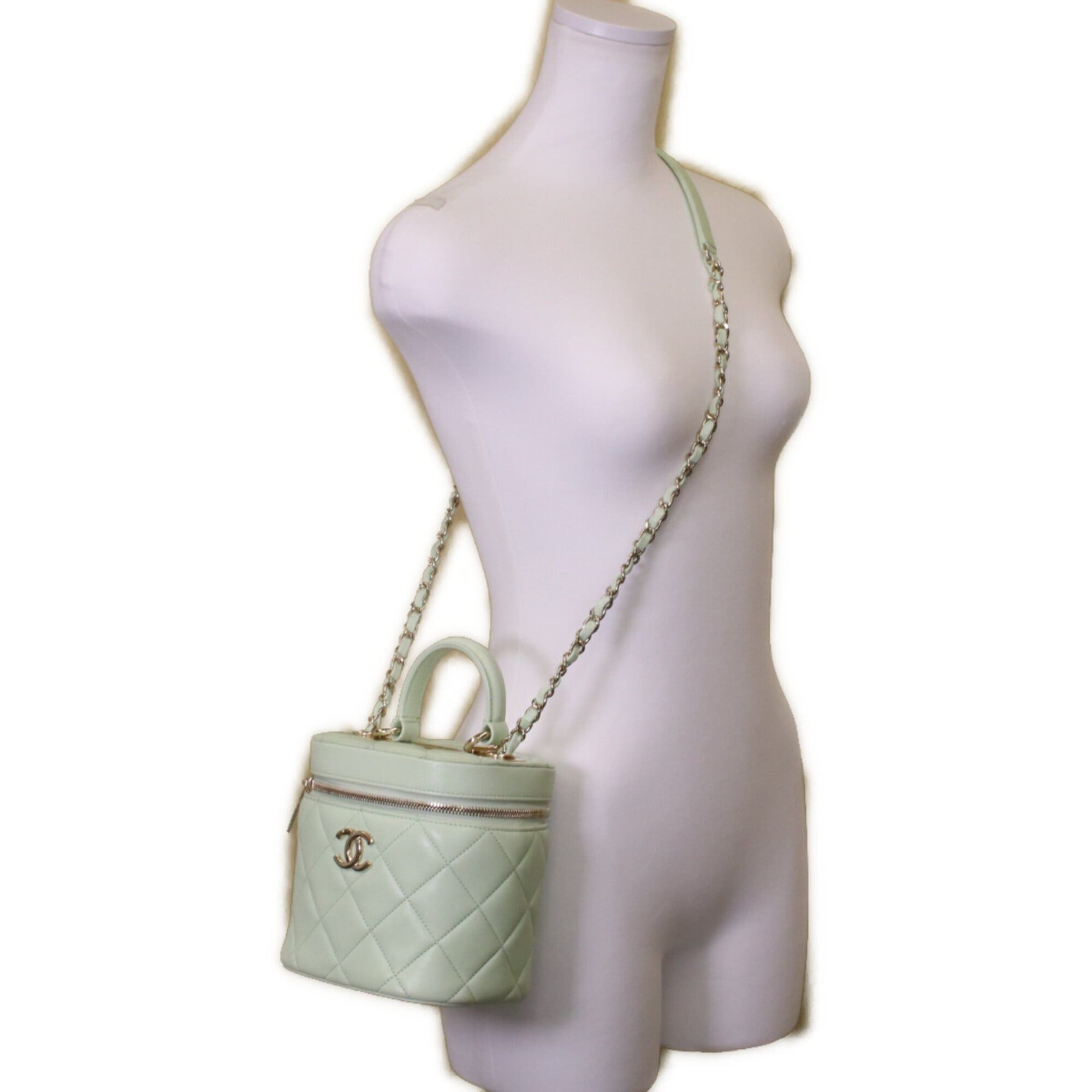 Chanel CHANEL AS1626 Lambskin Trendy CC 2-Way Vanity Shoulder Bag, Lime Green, Gold Hardware, Women's Size ONE SIZE - 10 Thumbnail