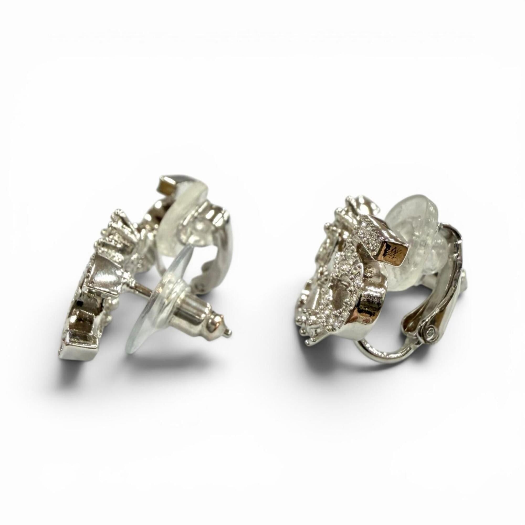 Chanel CHANEL B23P Coco Mark No. 5 Clover Rhinestone Earrings, Silver, Made in Italy, 2023 Model, Women's, with Box. Size ONE SIZE - 3 Thumbnail