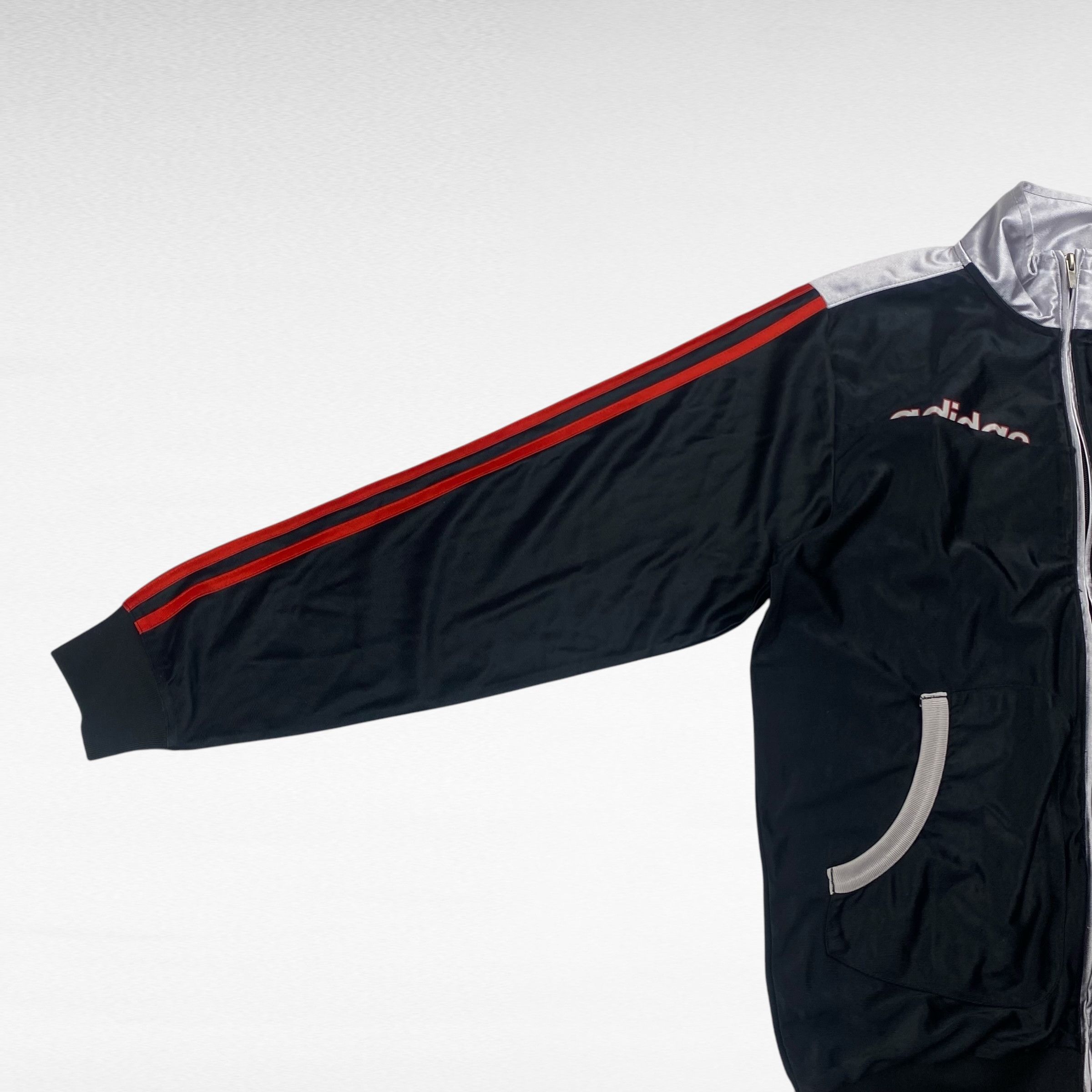 Adidas Adidas 00s Jacket Size L Size US L / EU 52-54 / 3 - 3 Thumbnail
